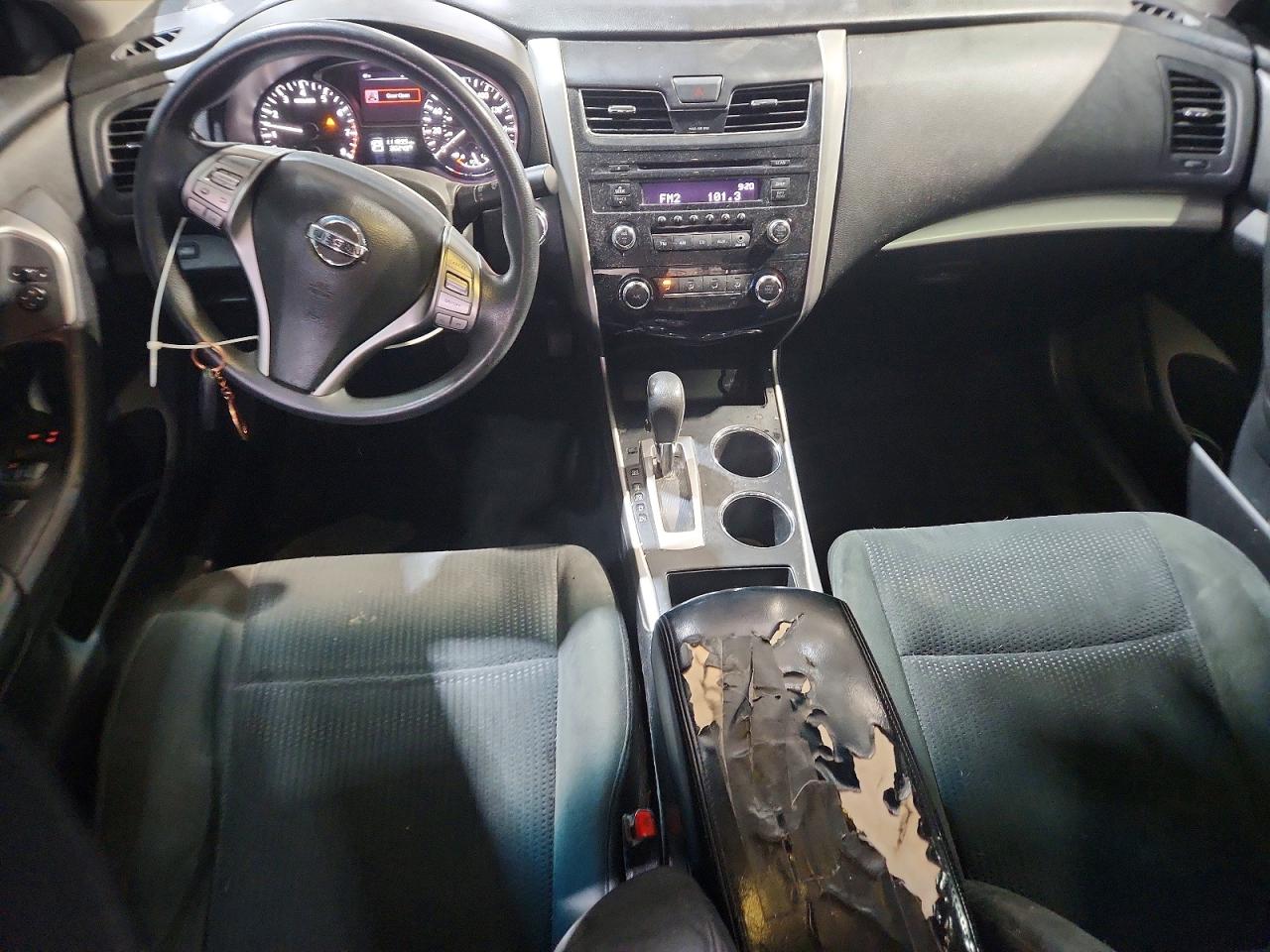 2015 Nissan Altima 2.5 S Серый vin: 1N4AL3AP0FN912606