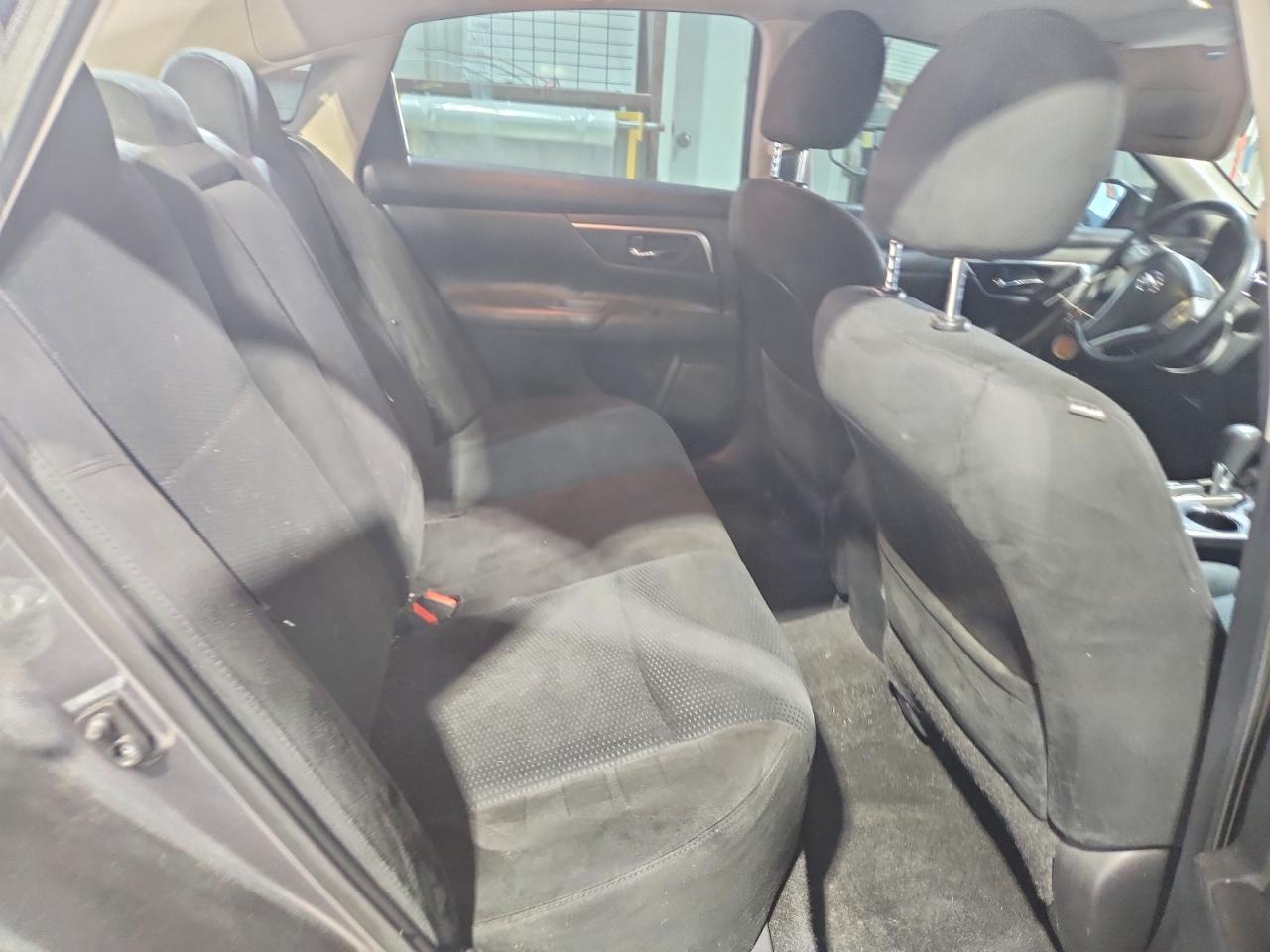2015 Nissan Altima 2.5 S Серый vin: 1N4AL3AP0FN912606