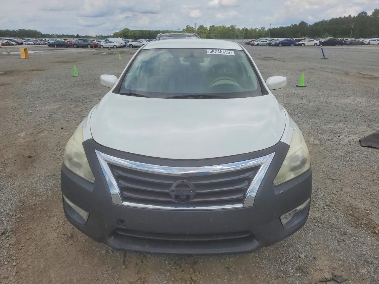 2015 Nissan Altima 2.5 S White vin: 1N4AL3AP0FN921452