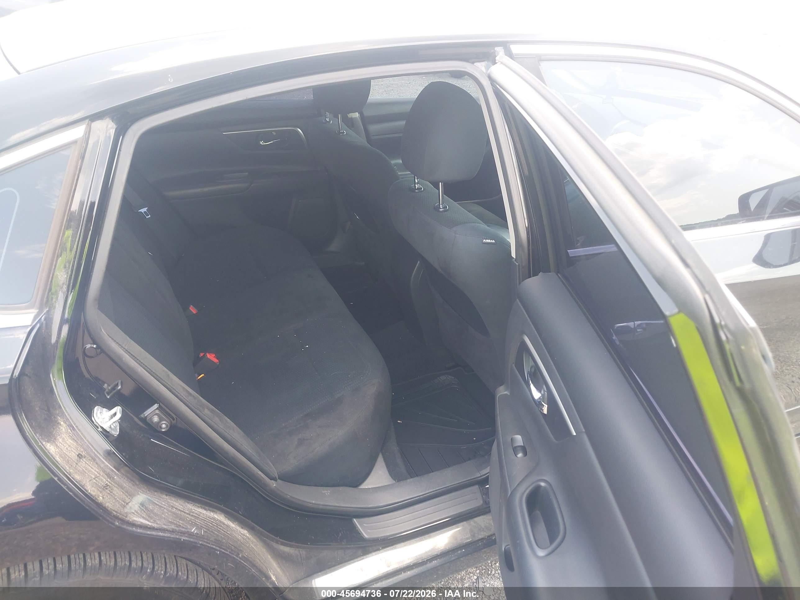 2015 Nissan Altima 2.5 S Black vin: 1N4AL3AP0FN921886