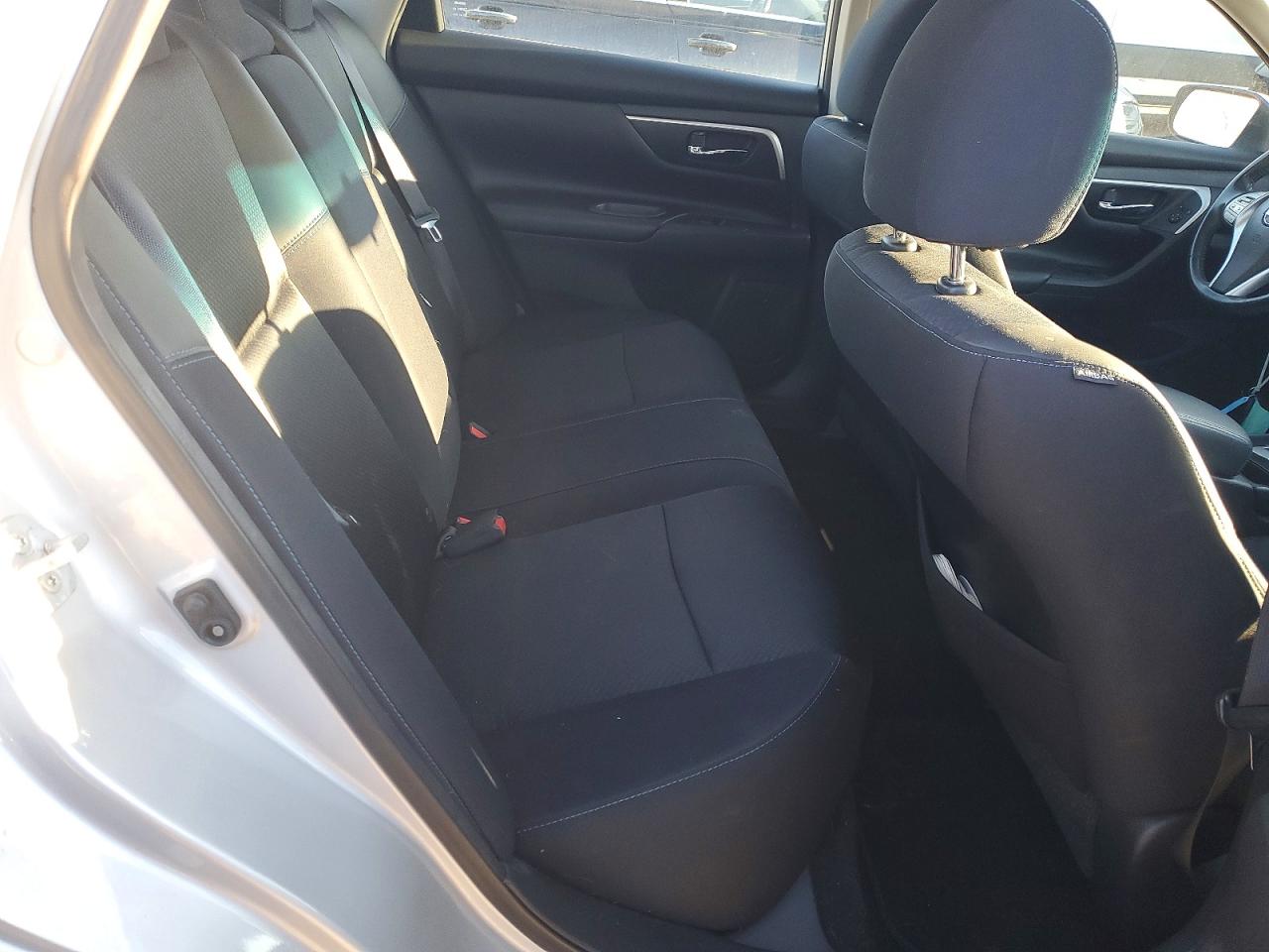 2016 Nissan Altima 2.5 Silver vin: 1N4AL3AP0GC282535