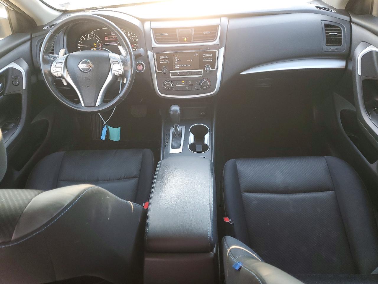 2016 Nissan Altima 2.5 Silver vin: 1N4AL3AP0GC282535