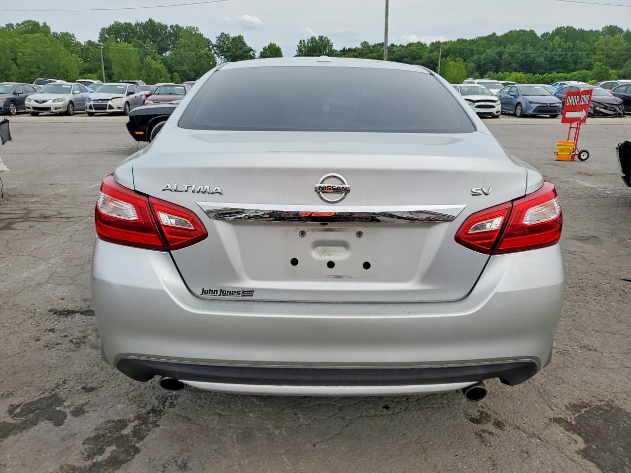 2017 Nissan Altima 2.5 Sv Серебряный vin: 1N4AL3AP0HC207173
