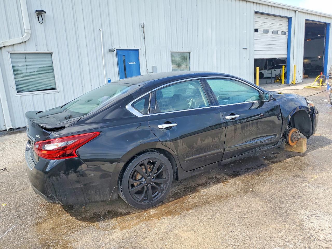 2017 Nissan Altima 2.5 Sr Black vin: 1N4AL3AP0HC242392