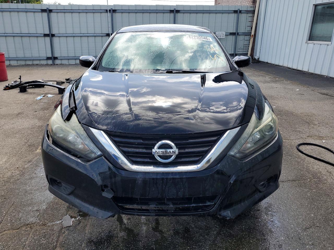 2017 Nissan Altima 2.5 Sr Black vin: 1N4AL3AP0HC242392