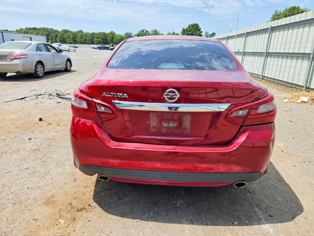 2018 Nissan Altima 2.5 S Burgundy vin: 1N4AL3AP0JC154786