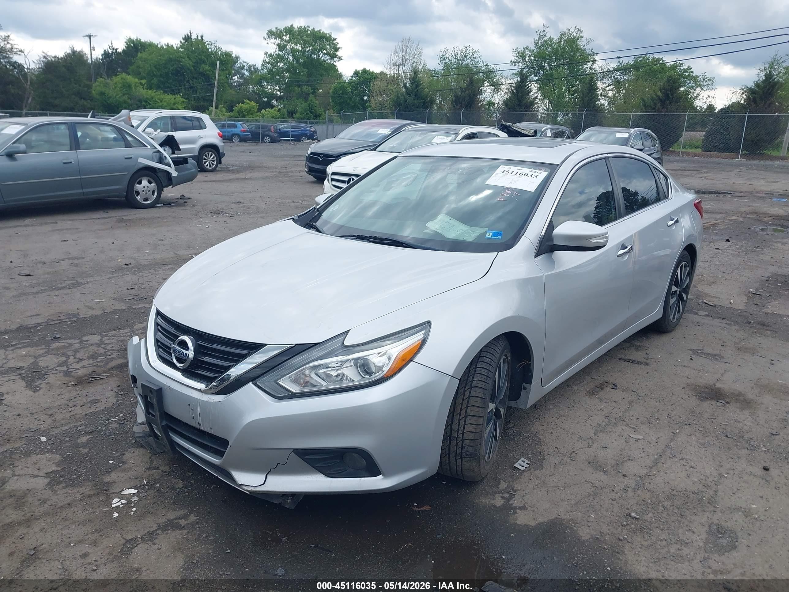 2018 Nissan Altima 2.5 Sv Серебряный vin: 1N4AL3AP0JC215389