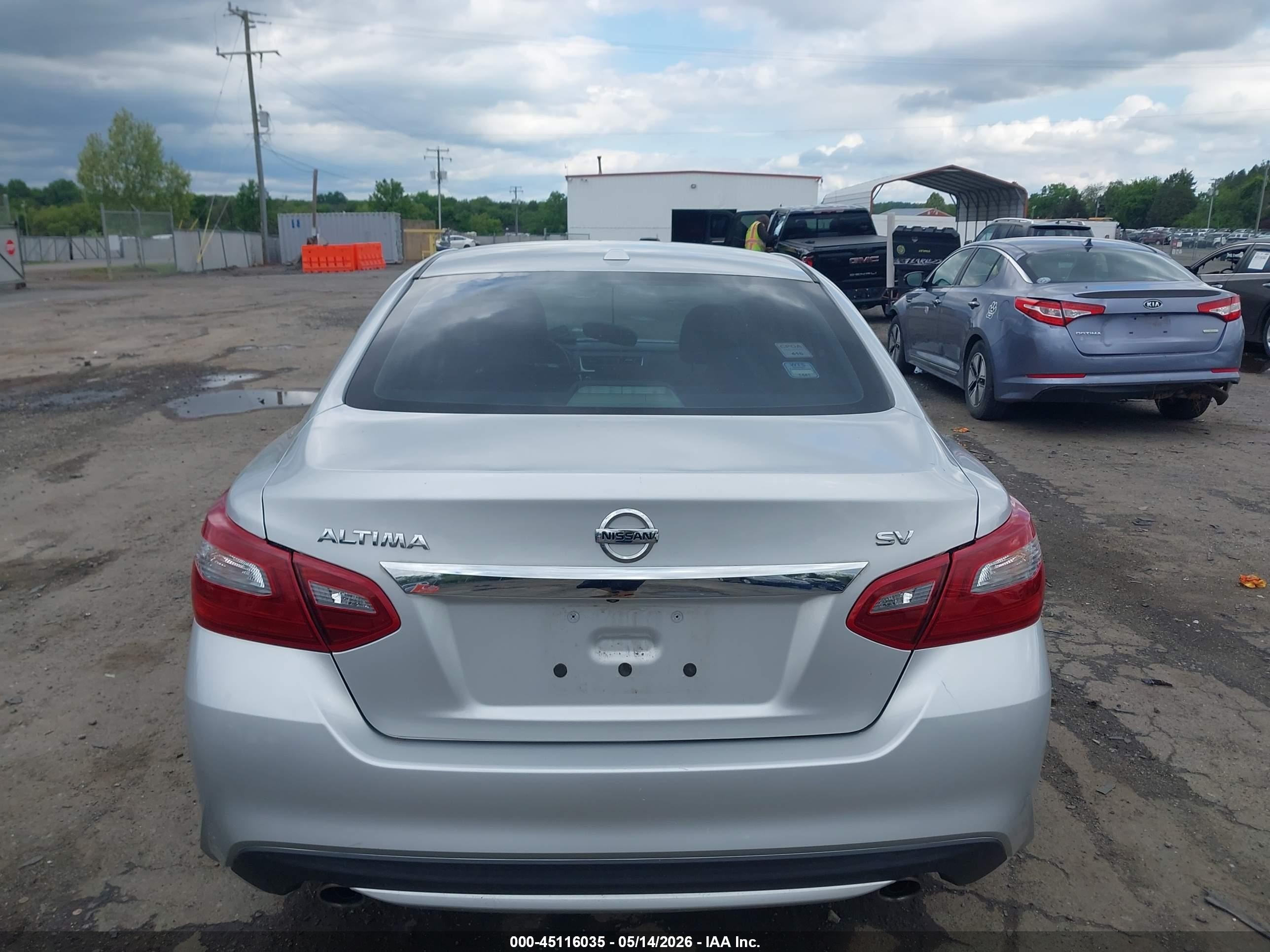 2018 Nissan Altima 2.5 Sv Серебряный vin: 1N4AL3AP0JC215389