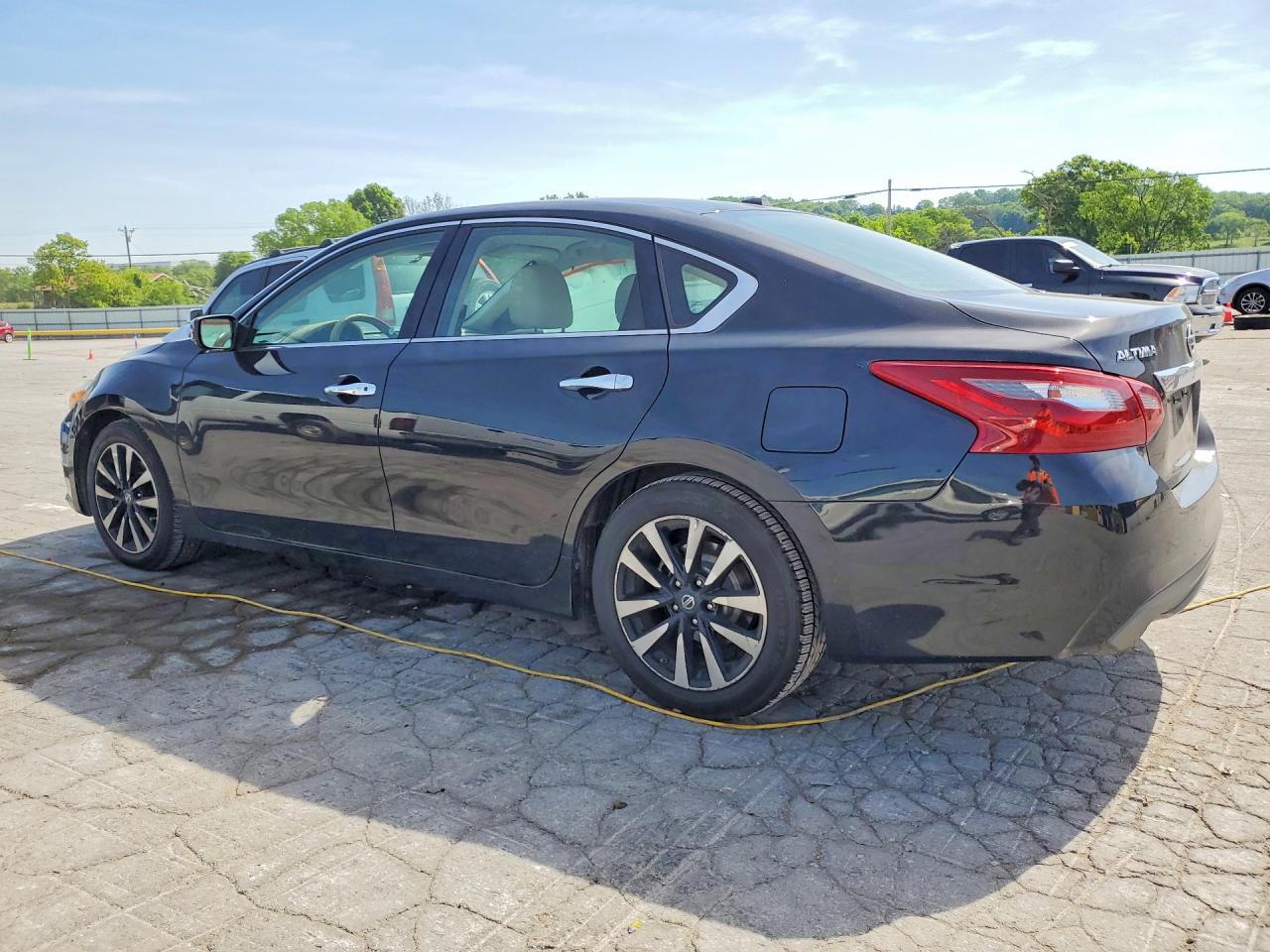 2018 Nissan Altima 2.5 Sv Black vin: 1N4AL3AP0JC244648