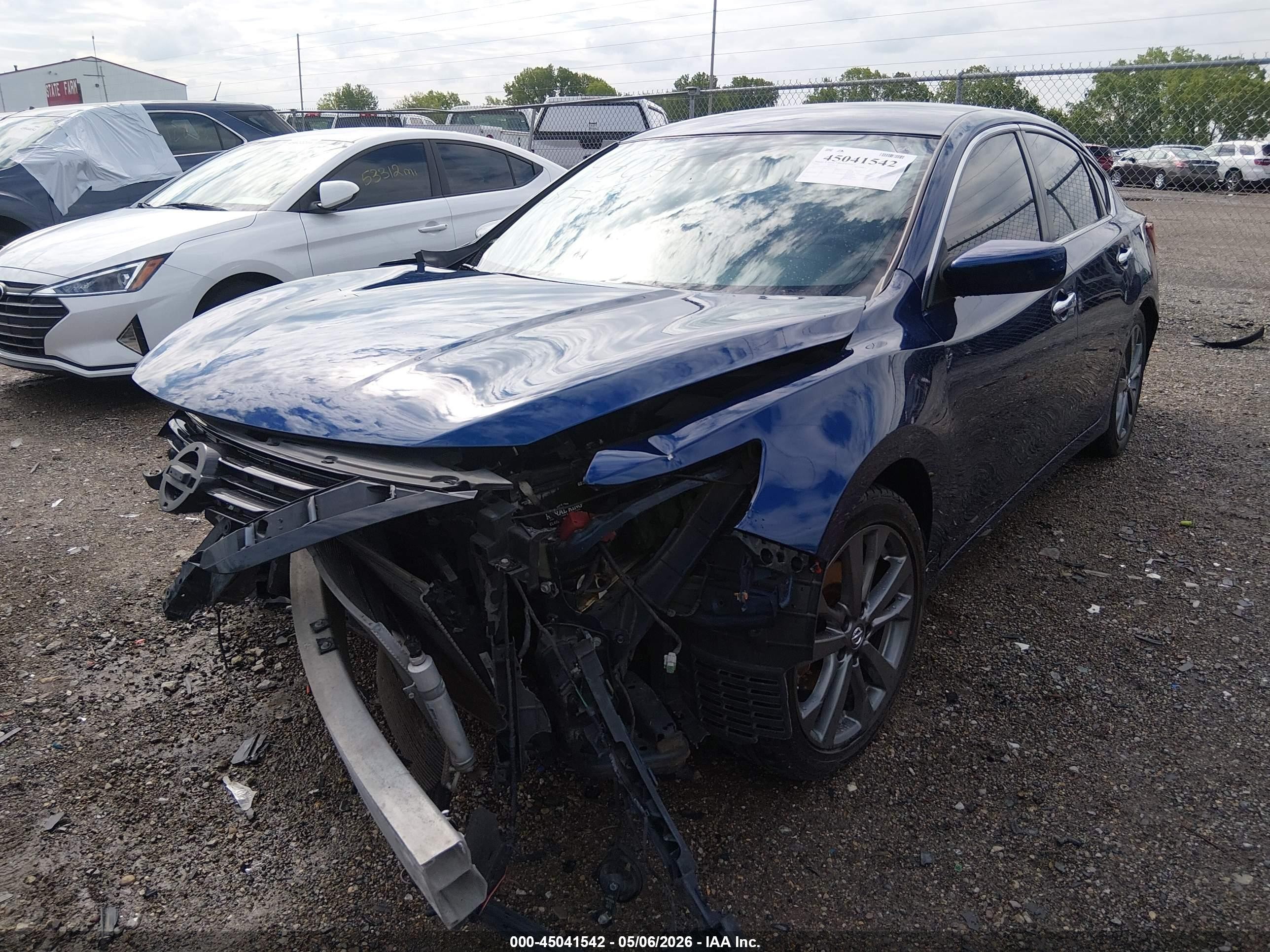 2018 Nissan Altima 2.5 Sr Blue vin: 1N4AL3AP0JC263121