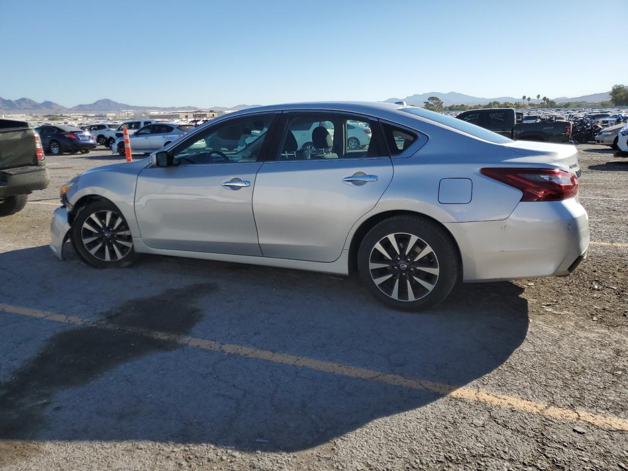 2018 Nissan Altima 2.5 Sv Silver vin: 1N4AL3AP0JC283076