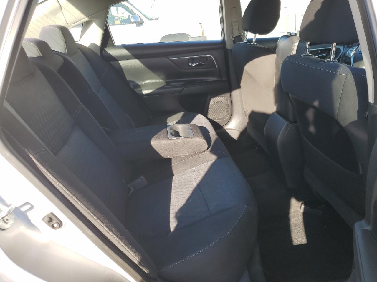 2018 Nissan Altima 2.5 Sv Silver vin: 1N4AL3AP0JC283076