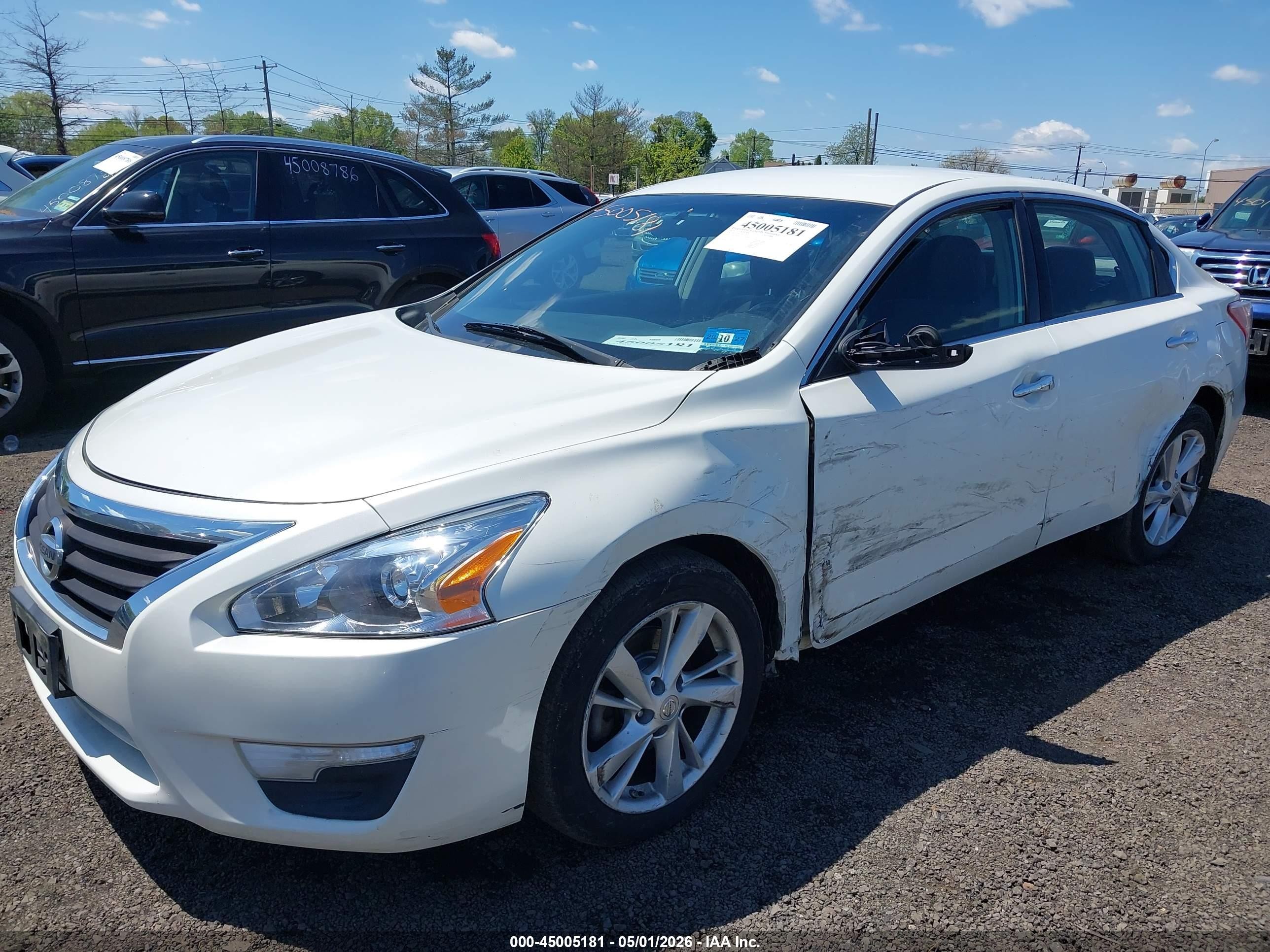 2013 Nissan Altima 2.5 Sv White vin: 1N4AL3AP1DC102765