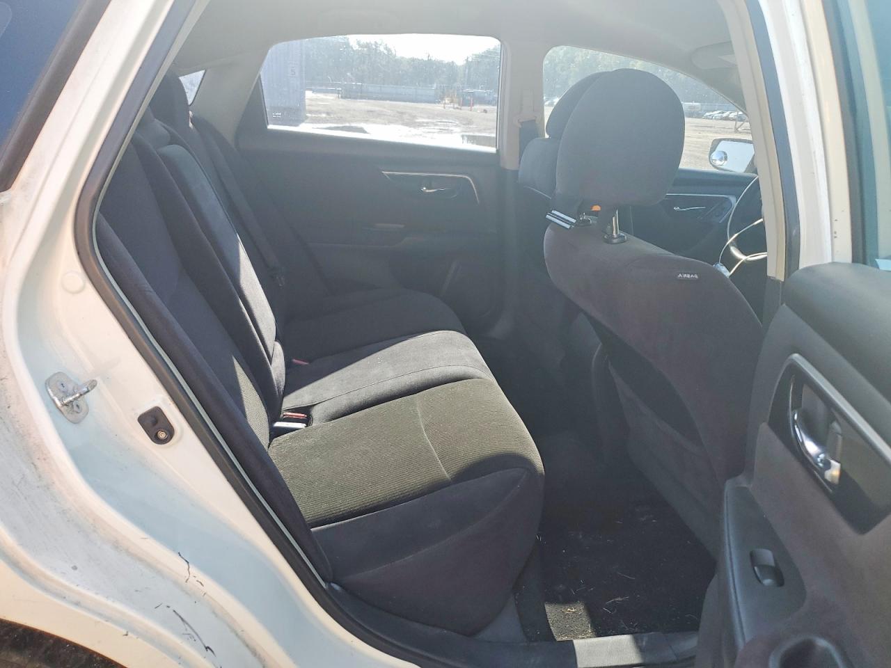 2013 Nissan Altima 2.5 Белый vin: 1N4AL3AP1DC106668