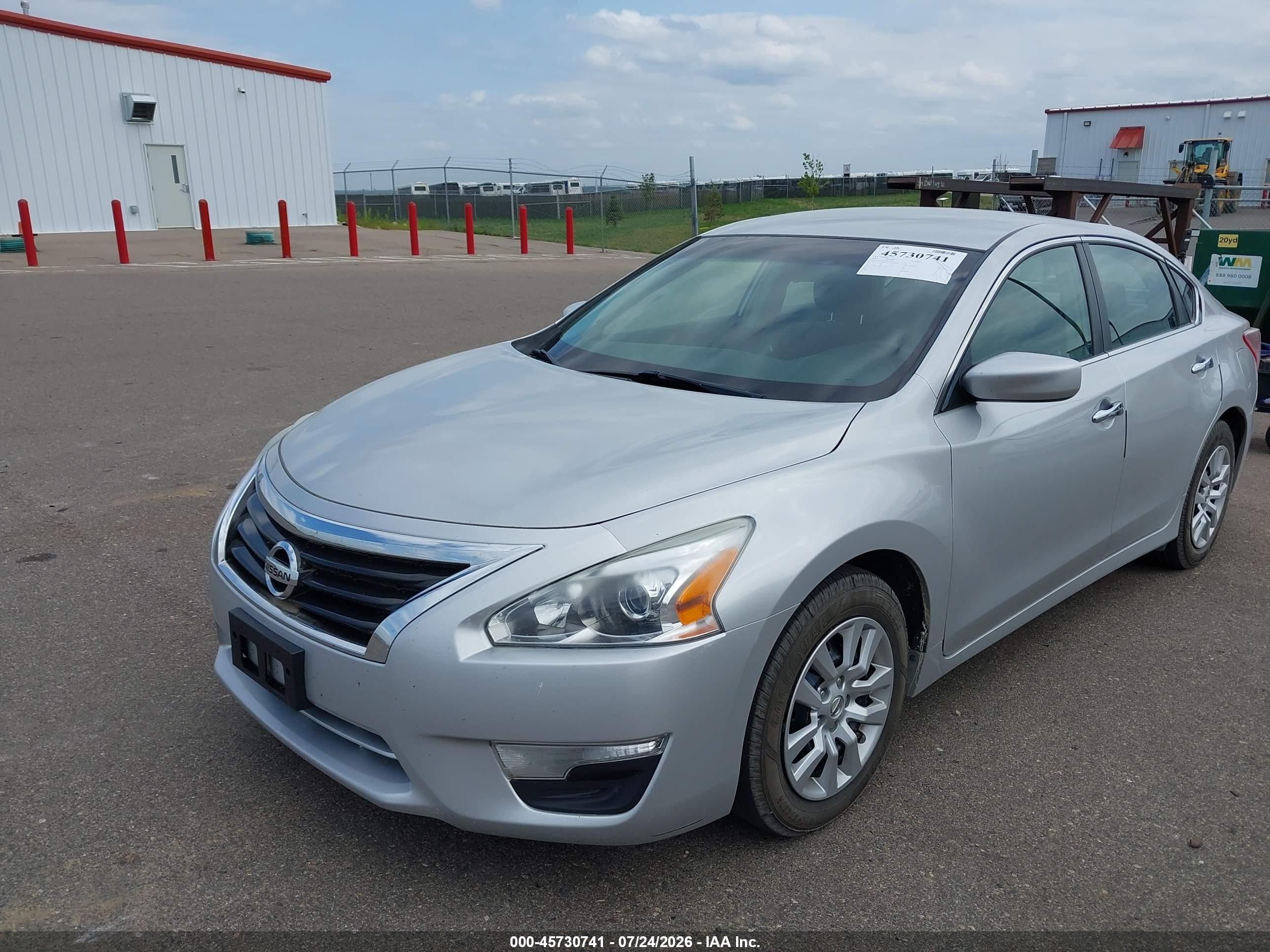 2013 Nissan Altima 2.5 S Silver vin: 1N4AL3AP1DC132316