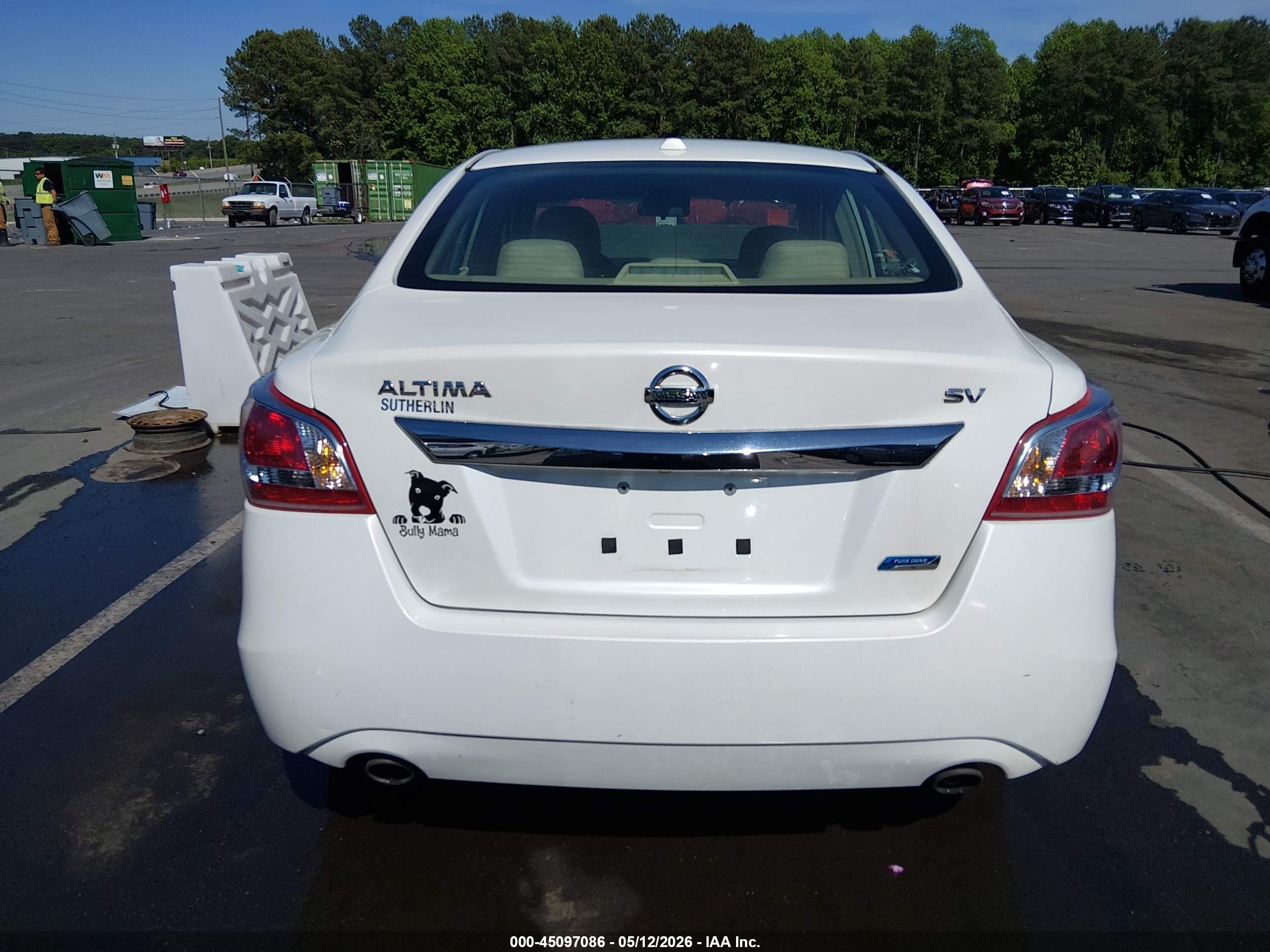 2013 Nissan Altima 2.5 Sv White vin: 1N4AL3AP1DC143588