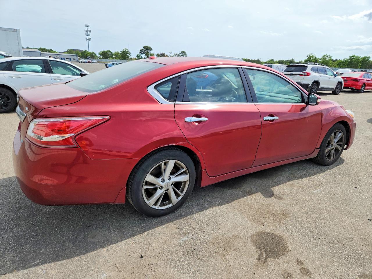 2013 Nissan Altima 2.5 Red vin: 1N4AL3AP1DC144899