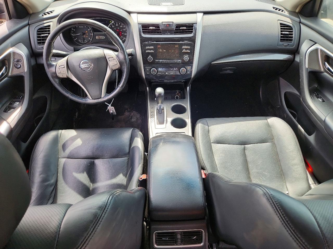 2013 Nissan Altima 2.5 Red vin: 1N4AL3AP1DC144899
