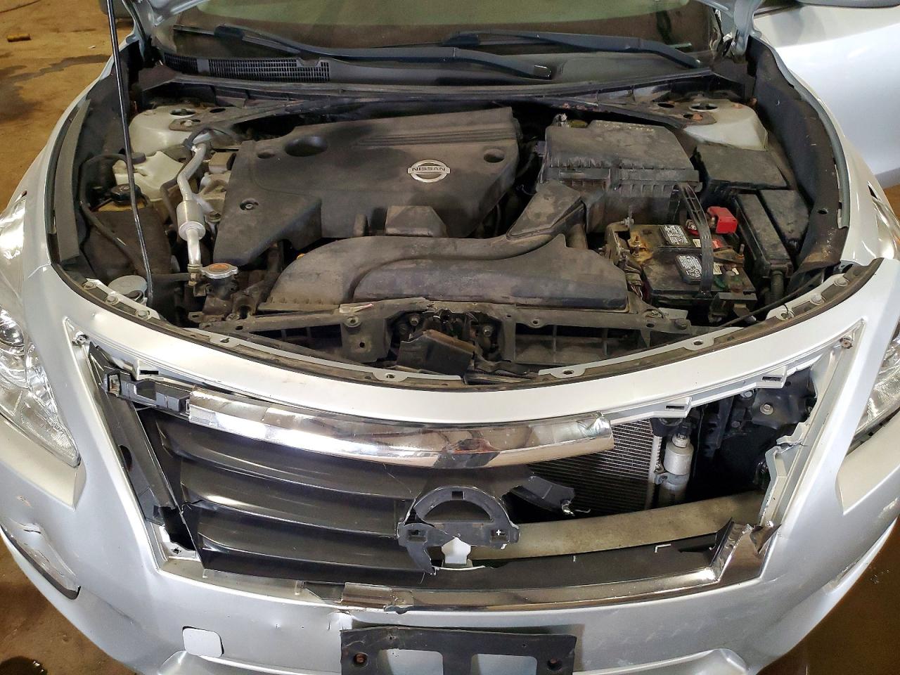2013 Nissan Altima 2.5 Silver vin: 1N4AL3AP1DC157572