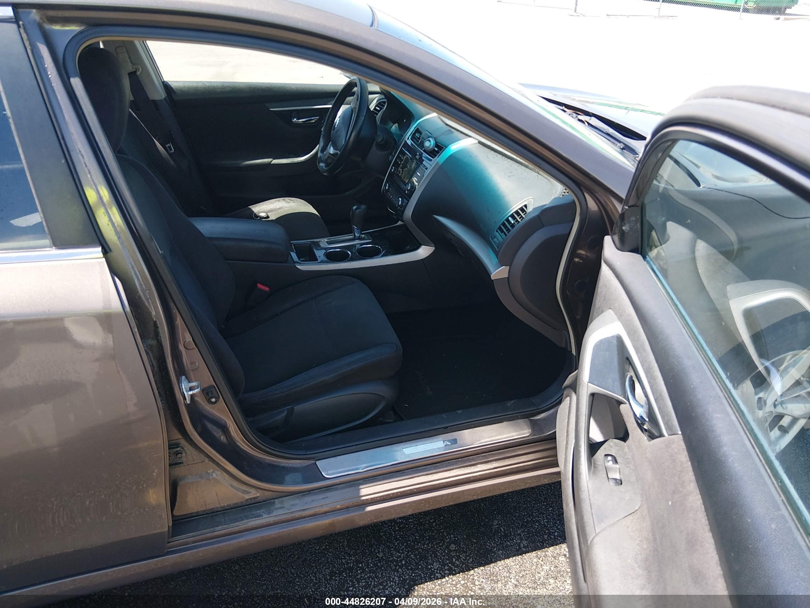 2013 Nissan Altima 2.5 Sv Silver vin: 1N4AL3AP1DC160875