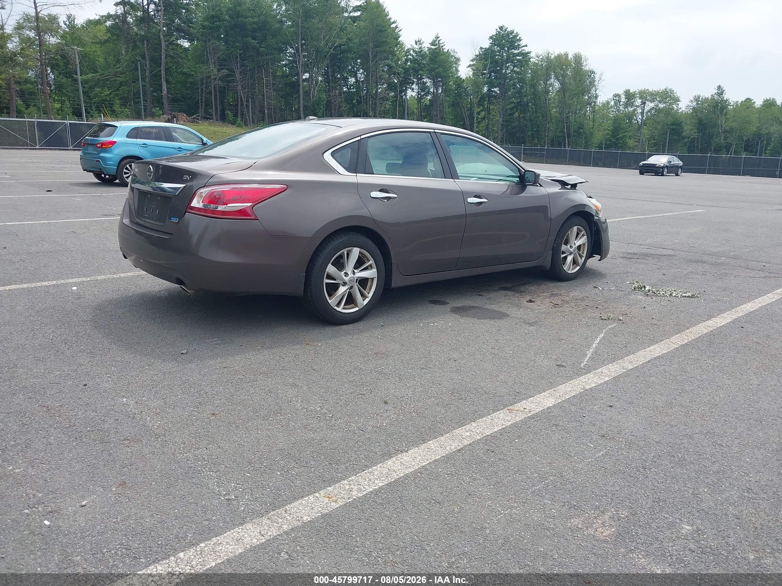 2013 Nissan Altima 2.5 Sv Серый vin: 1N4AL3AP1DC193519
