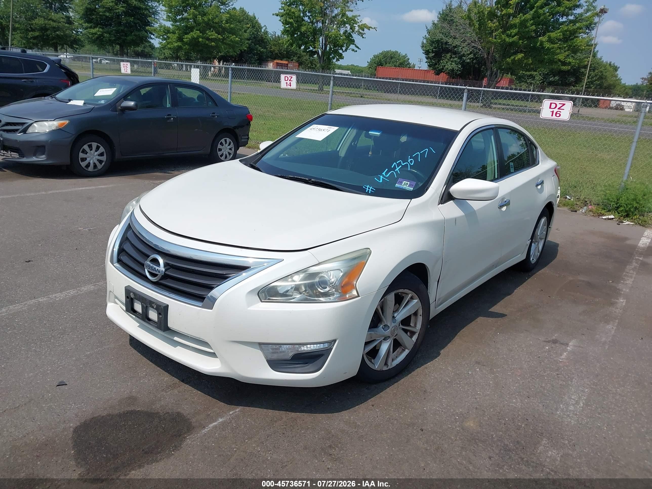 2013 Nissan Altima 2.5 Sv Белый vin: 1N4AL3AP1DC196694