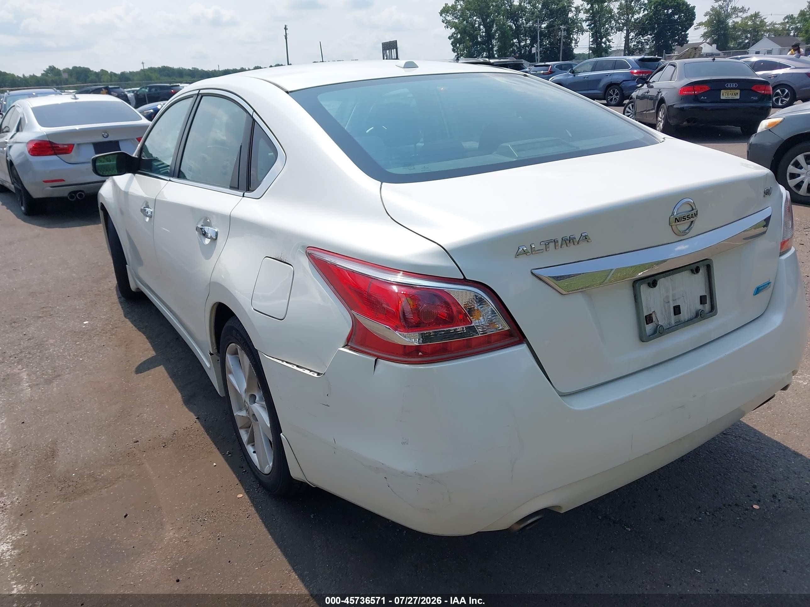 2013 Nissan Altima 2.5 Sv Белый vin: 1N4AL3AP1DC196694