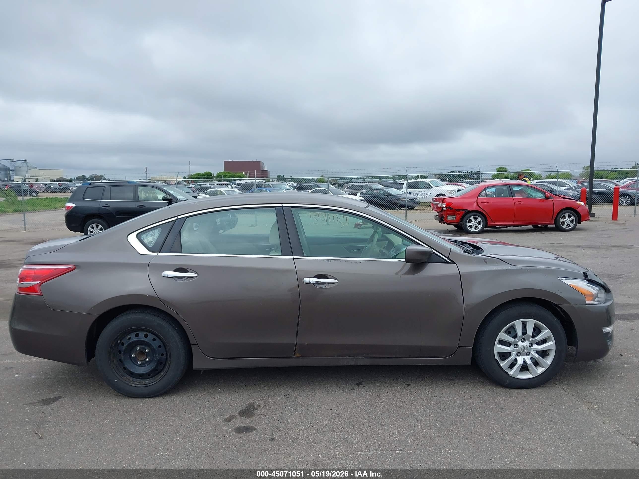 2013 Nissan Altima 2.5 S Gray vin: 1N4AL3AP1DC205118