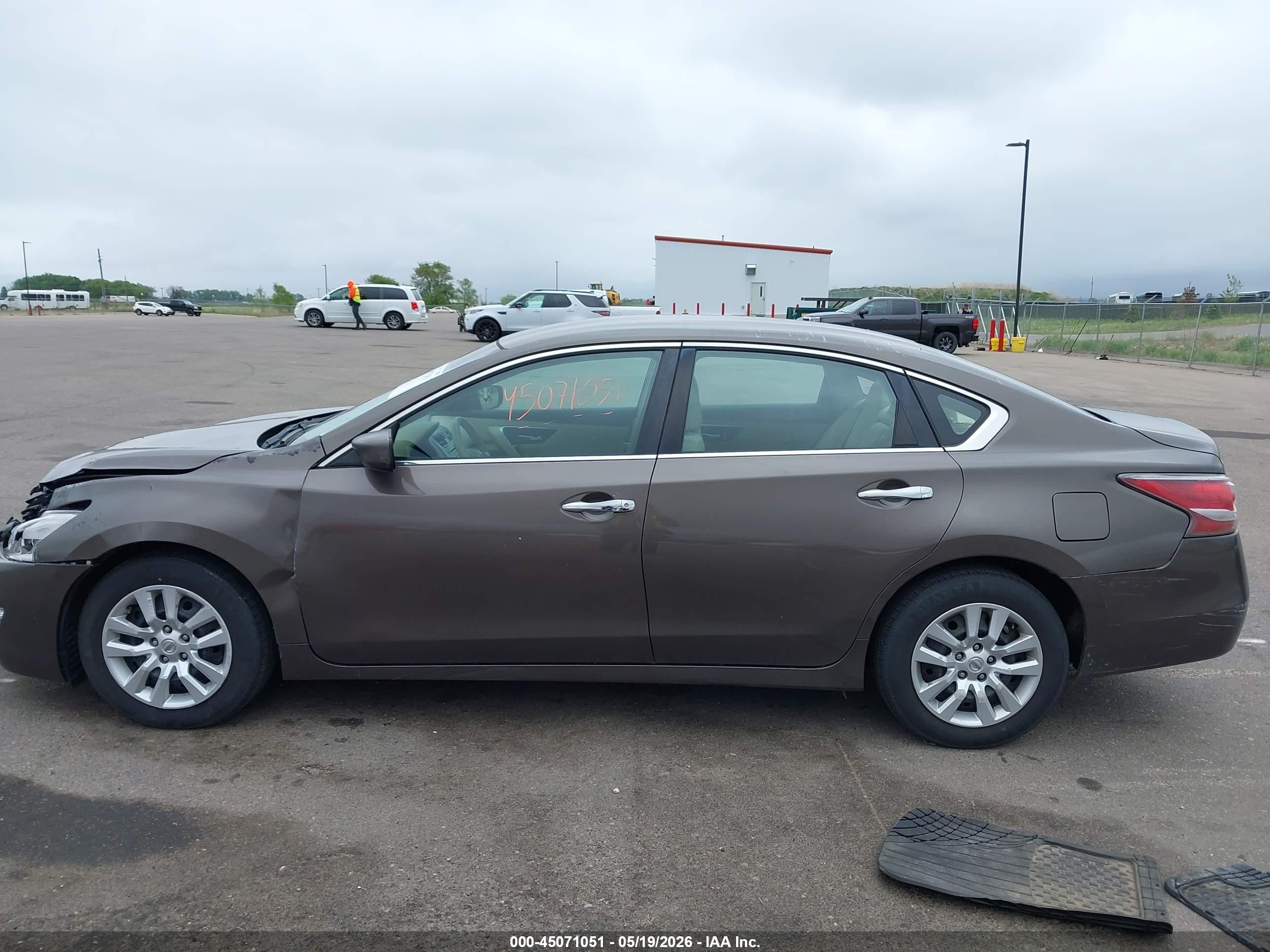 2013 Nissan Altima 2.5 S Gray vin: 1N4AL3AP1DC205118