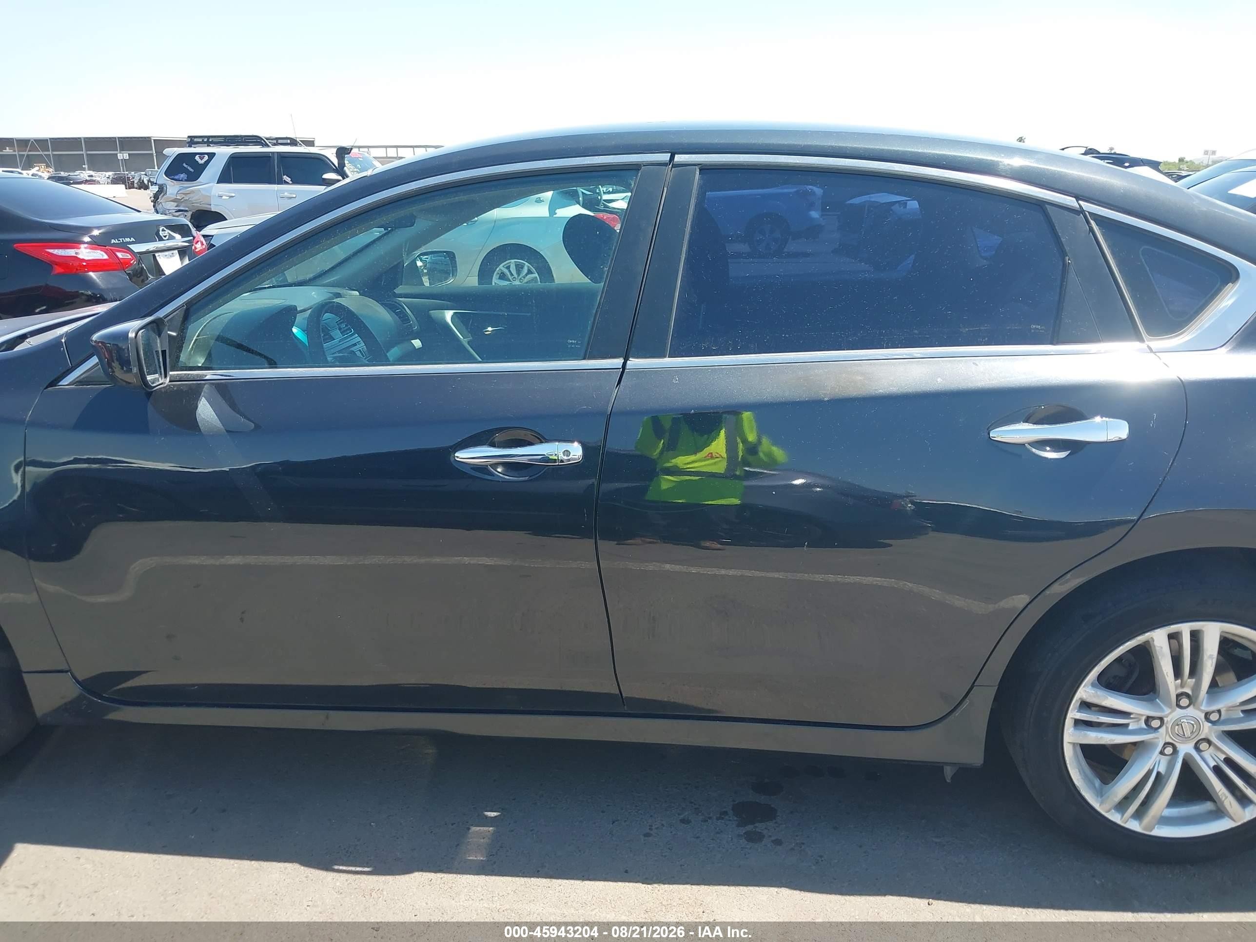 2013 Nissan Altima 2.5 S Серый vin: 1N4AL3AP1DC205197
