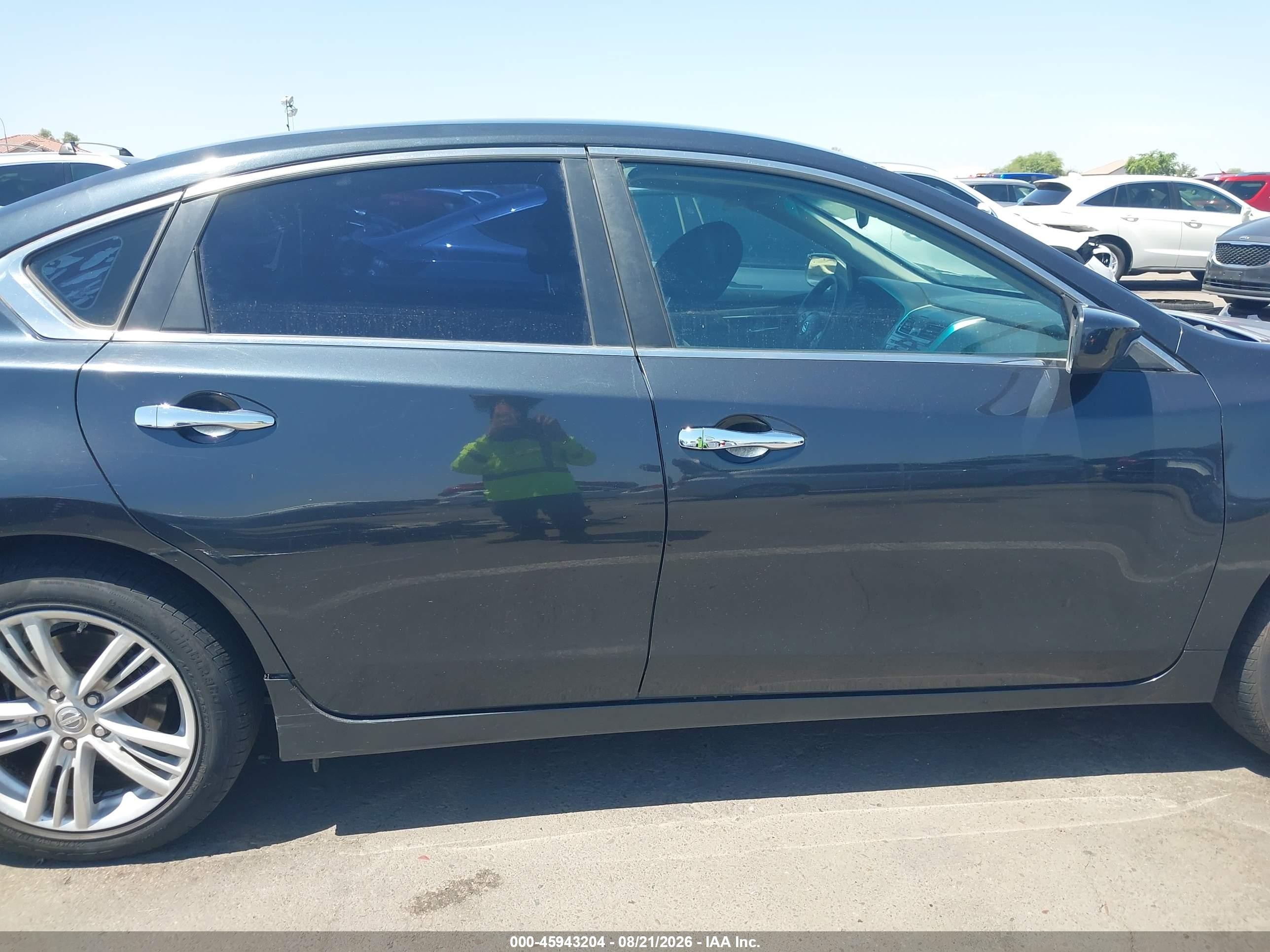 2013 Nissan Altima 2.5 S Серый vin: 1N4AL3AP1DC205197