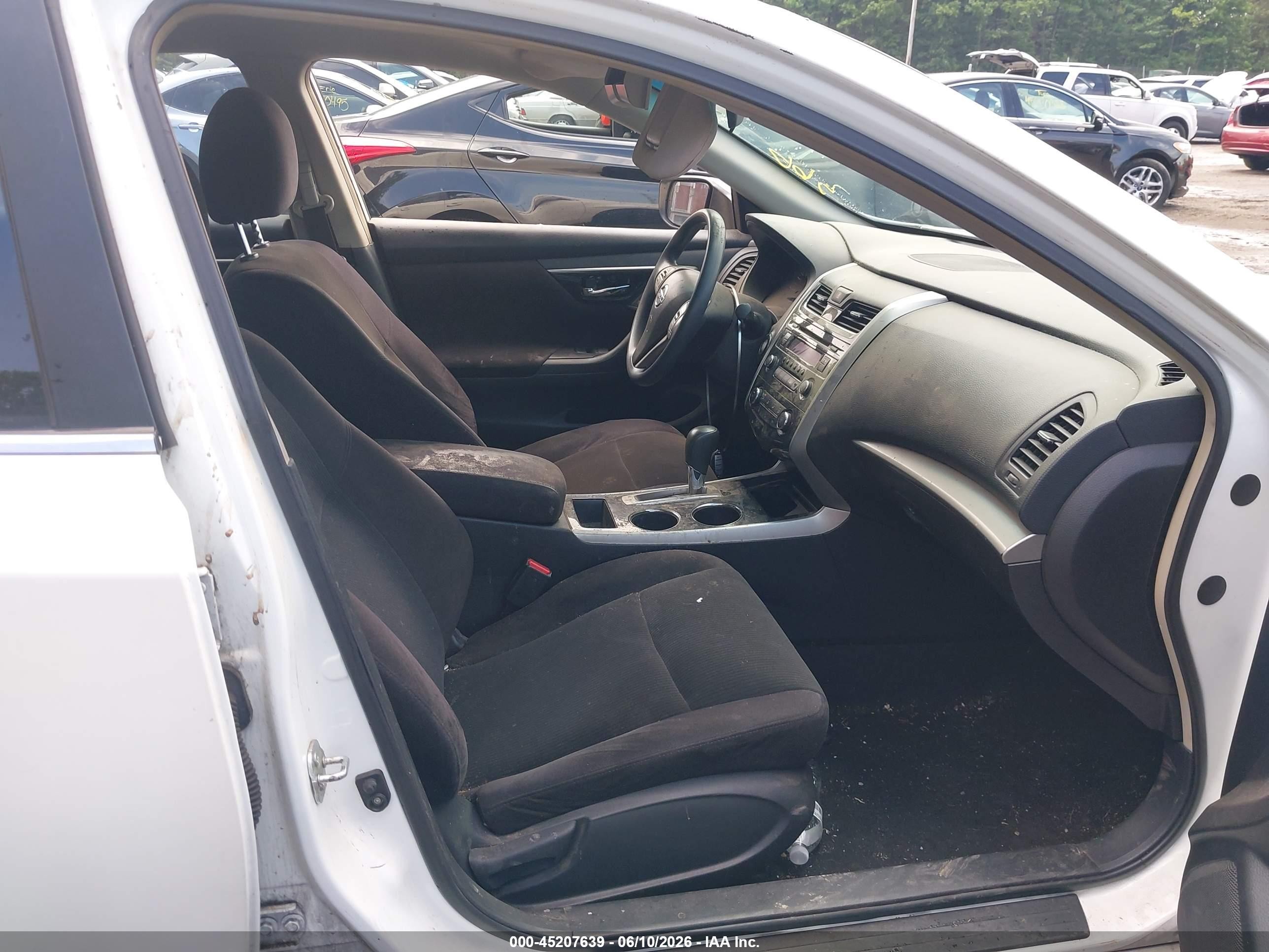 2013 Nissan Altima 2.5 S White vin: 1N4AL3AP1DC214255