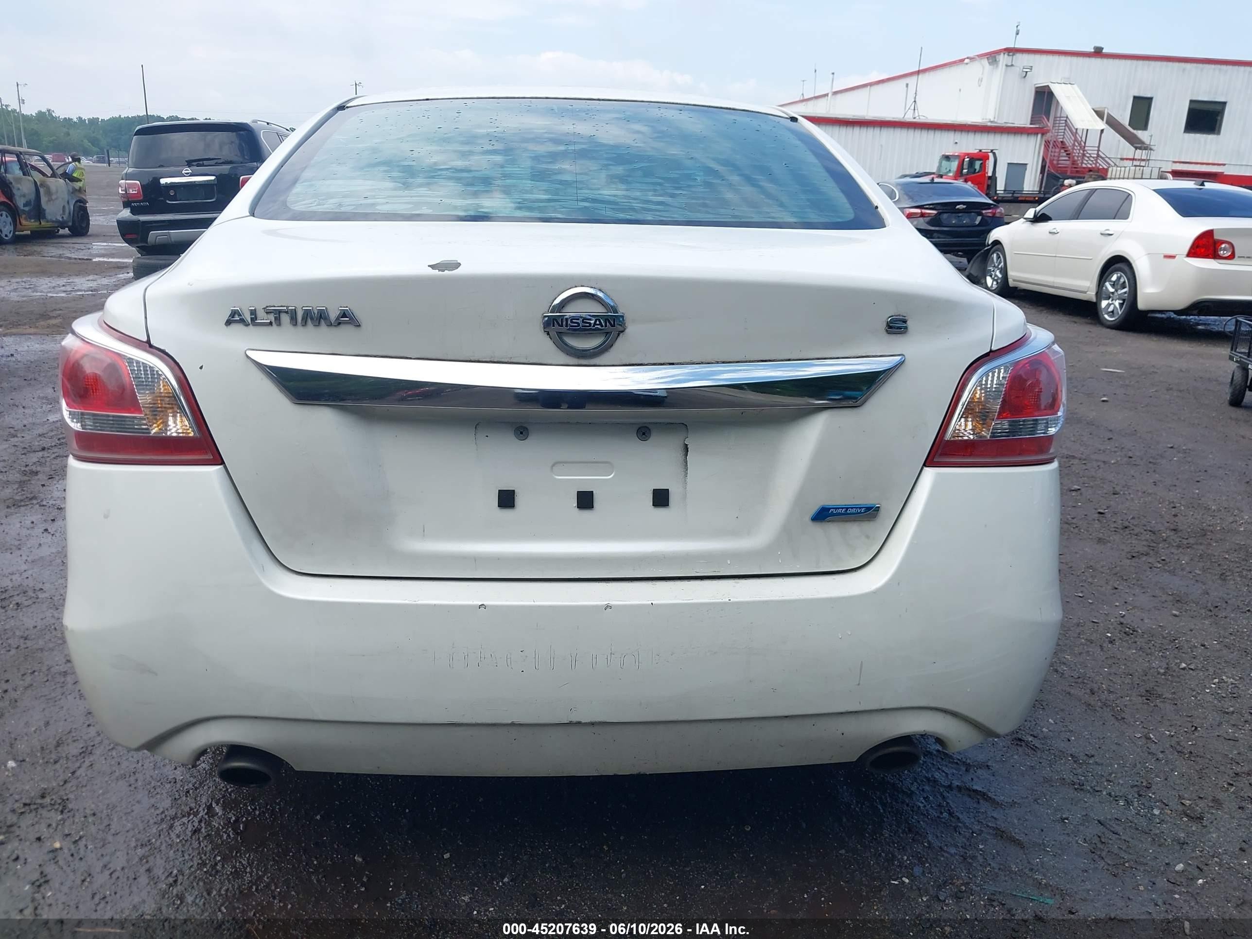 2013 Nissan Altima 2.5 S White vin: 1N4AL3AP1DC214255