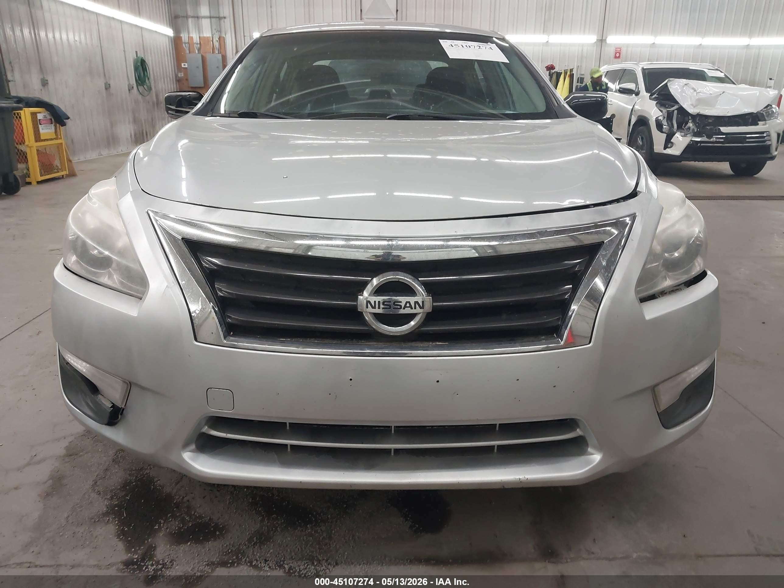 2013 Nissan Altima 2.5 S Silver vin: 1N4AL3AP1DC231069