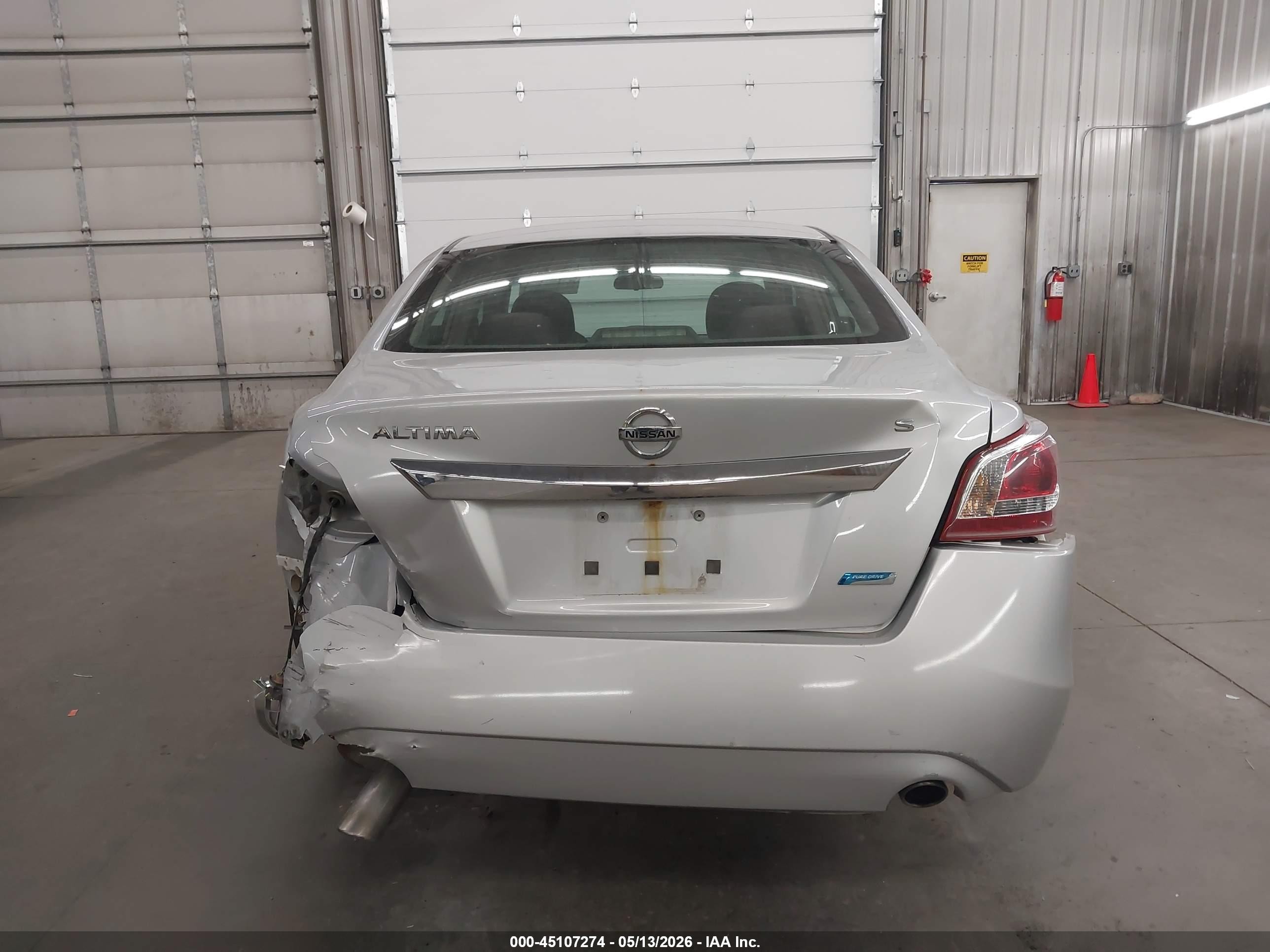 2013 Nissan Altima 2.5 S Silver vin: 1N4AL3AP1DC231069