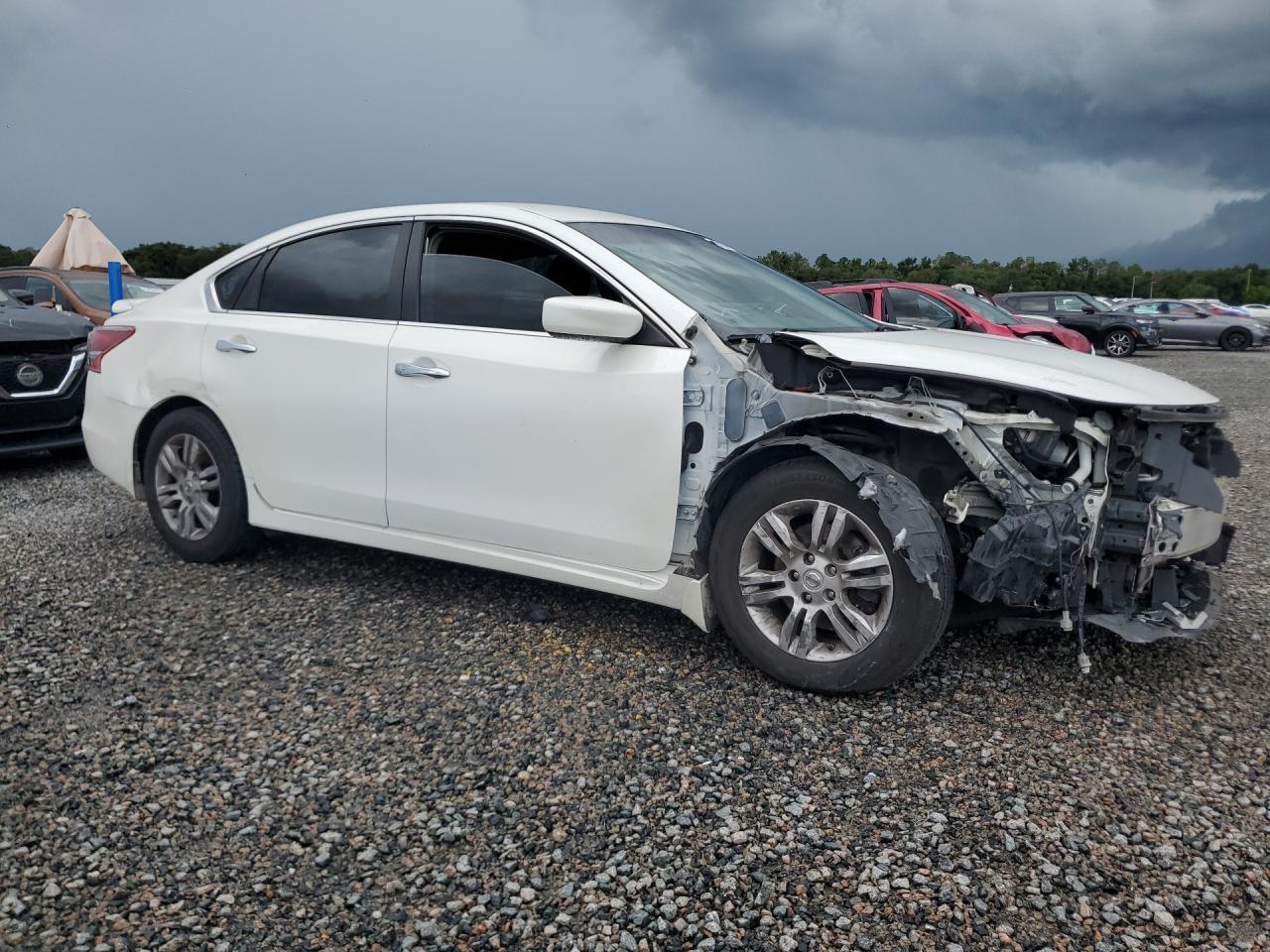 2013 Nissan Altima 2.5 White vin: 1N4AL3AP1DC232528