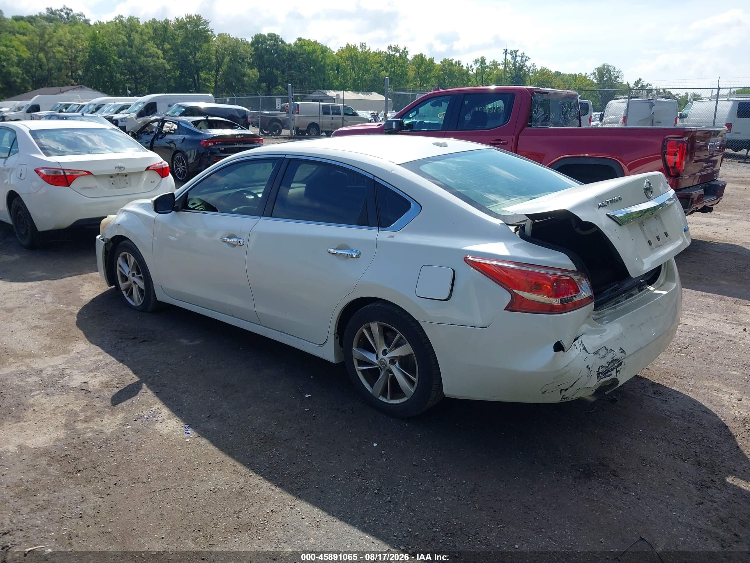 2013 Nissan Altima 2.5 Sv Белый vin: 1N4AL3AP1DC236787