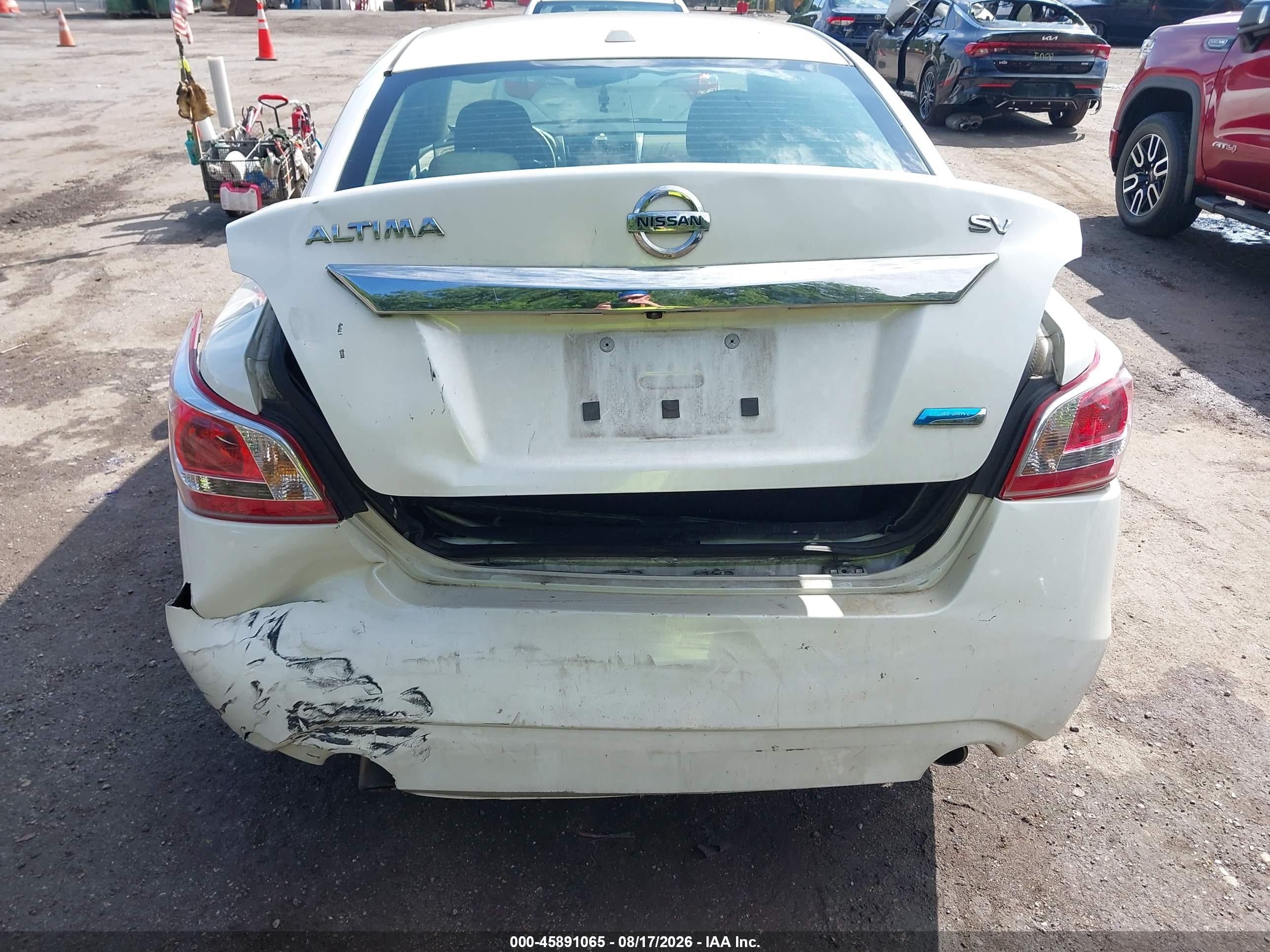 2013 Nissan Altima 2.5 Sv Белый vin: 1N4AL3AP1DC236787