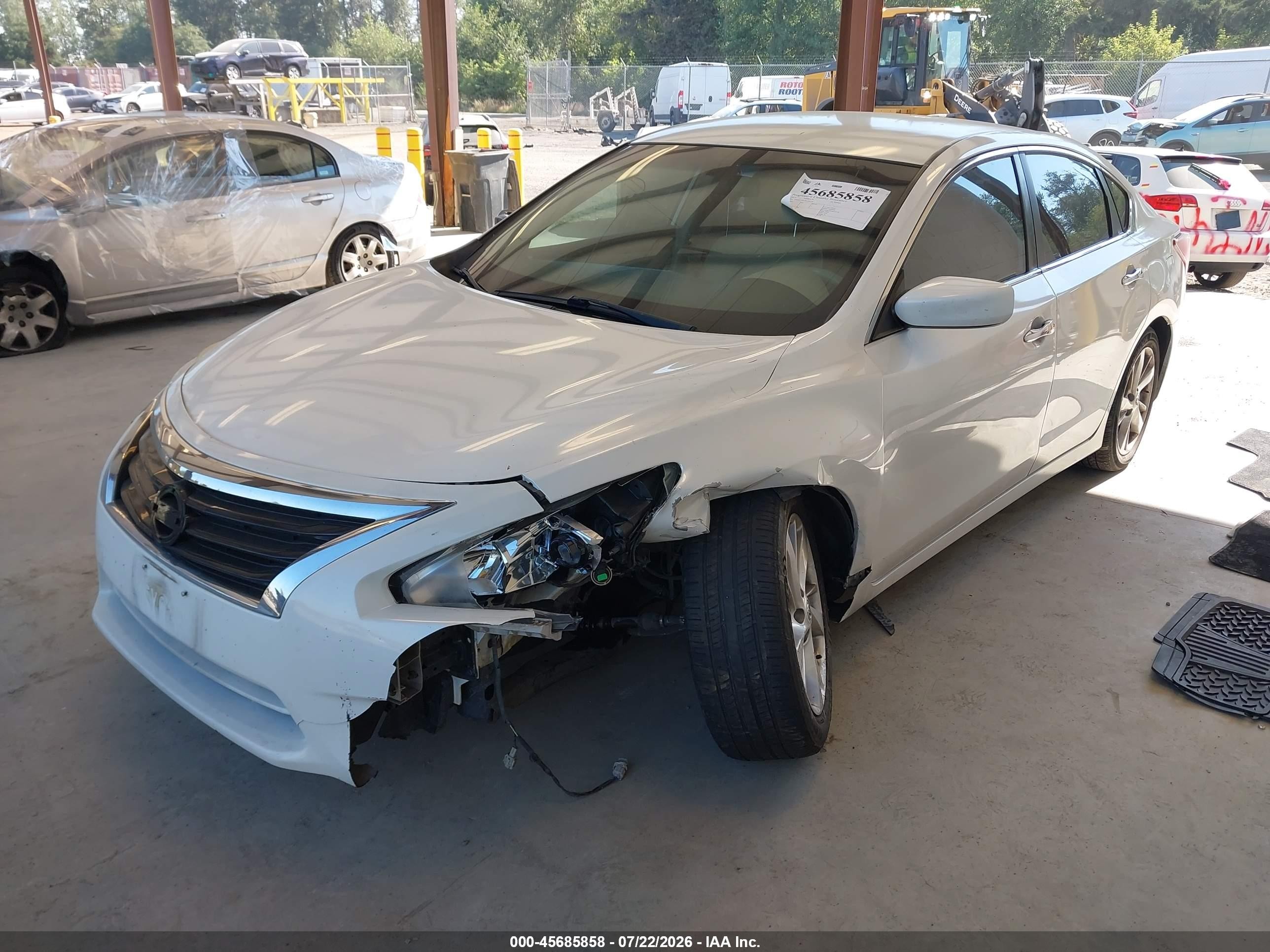 2013 Nissan Altima 2.5 Sv White vin: 1N4AL3AP1DC244534