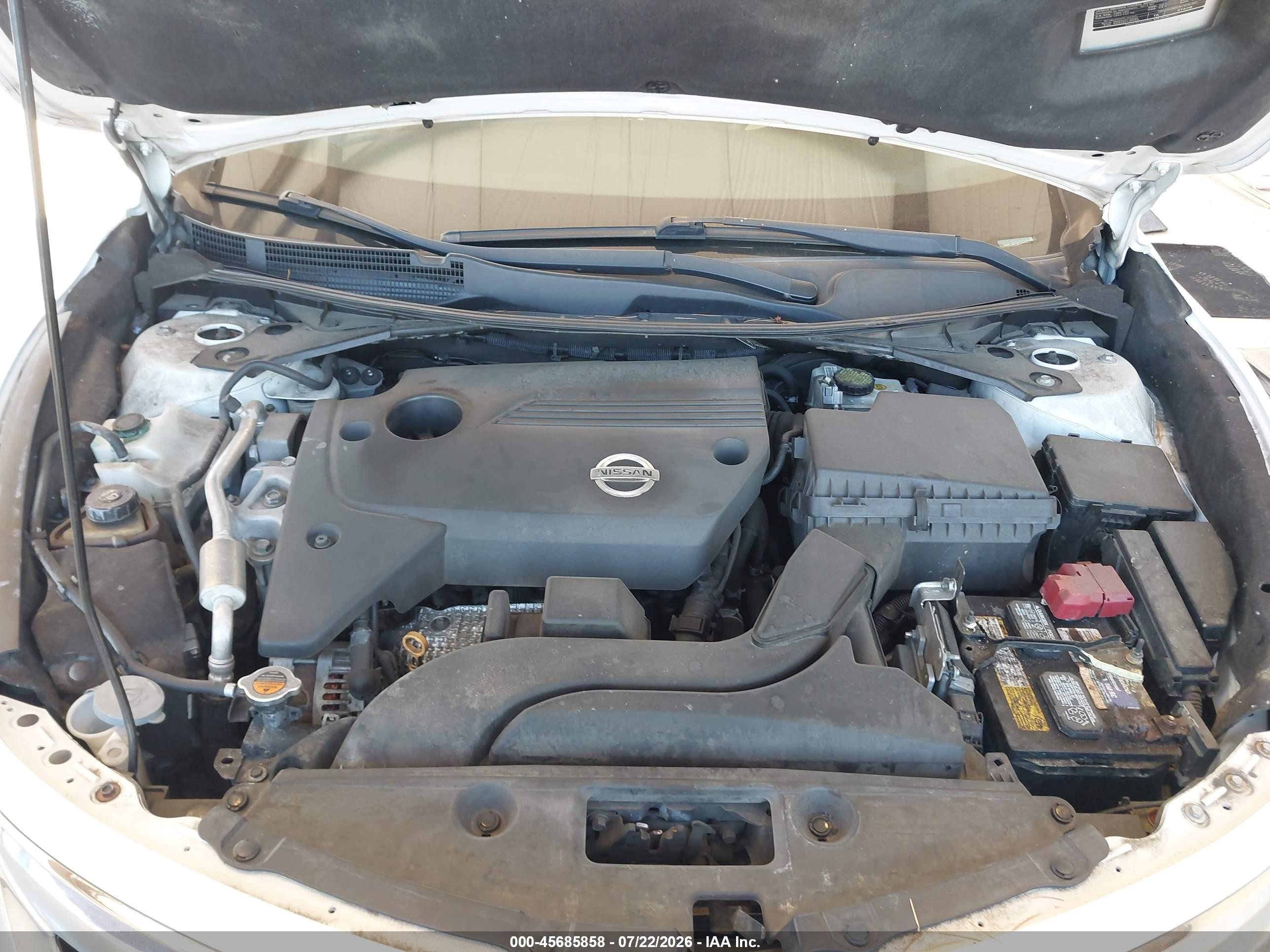 2013 Nissan Altima 2.5 Sv White vin: 1N4AL3AP1DC244534
