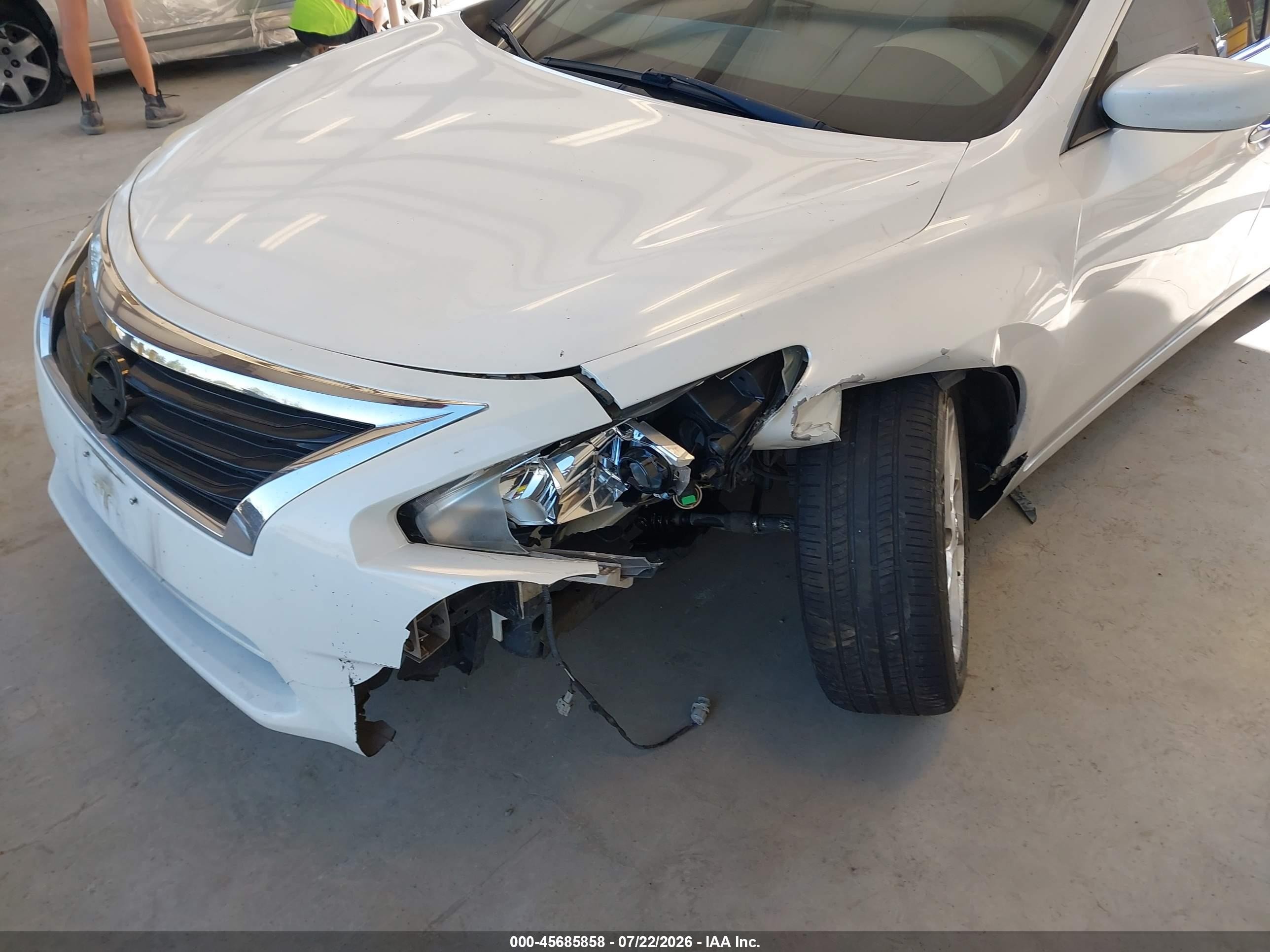 2013 Nissan Altima 2.5 Sv White vin: 1N4AL3AP1DC244534