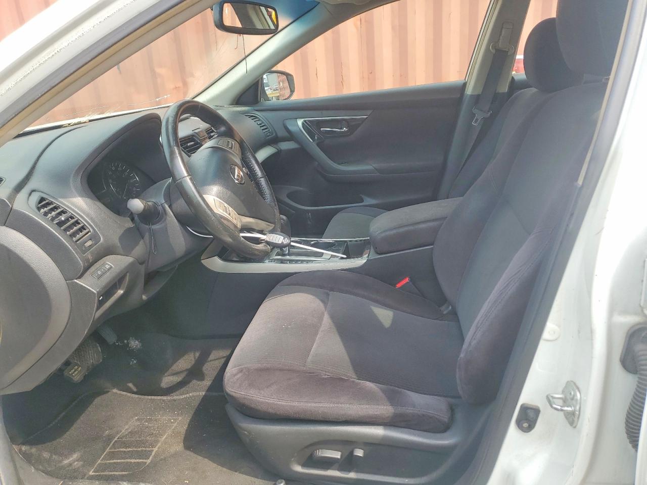 2013 Nissan Altima 2.5 White vin: 1N4AL3AP1DC256005