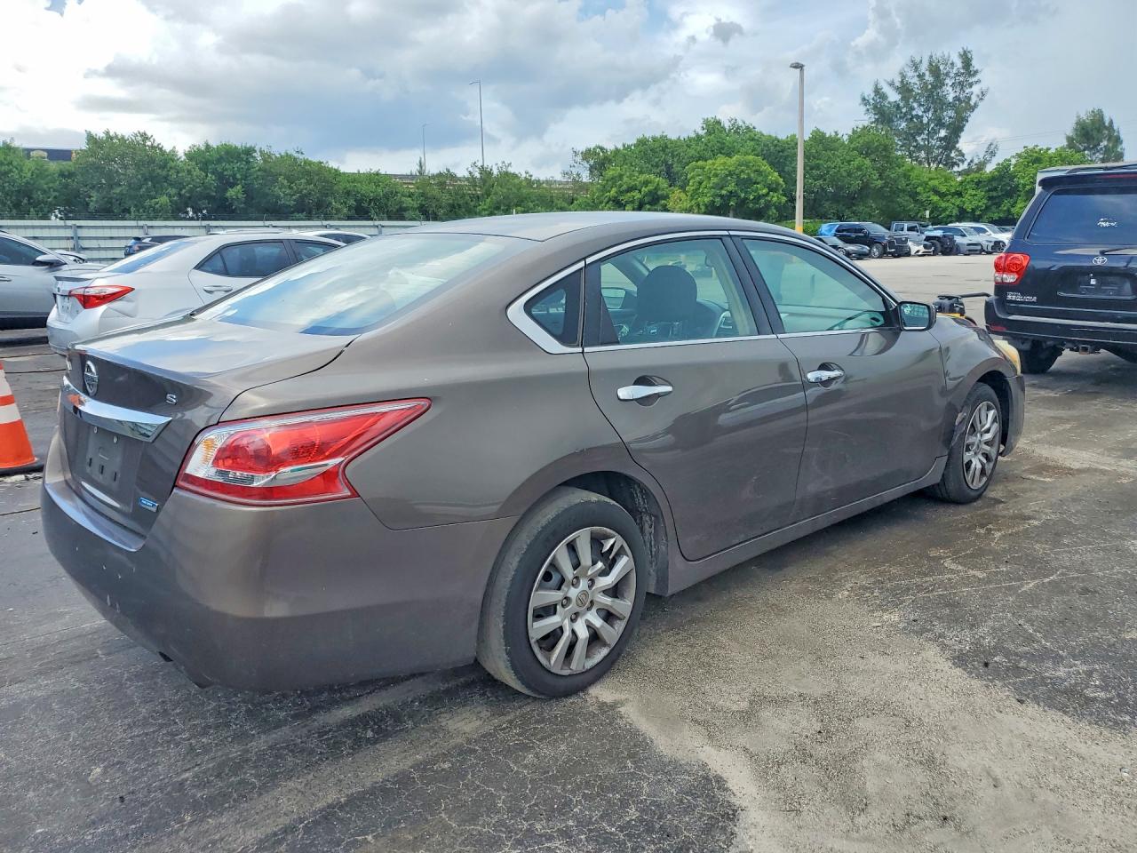 2013 Nissan Altima 2.5 Brown vin: 1N4AL3AP1DC262791