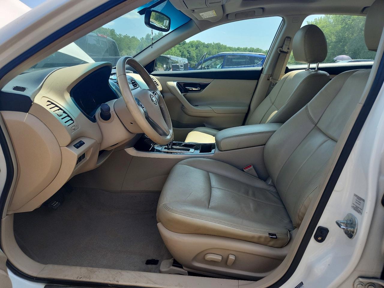 2013 Nissan Altima 2.5 White vin: 1N4AL3AP1DC263066