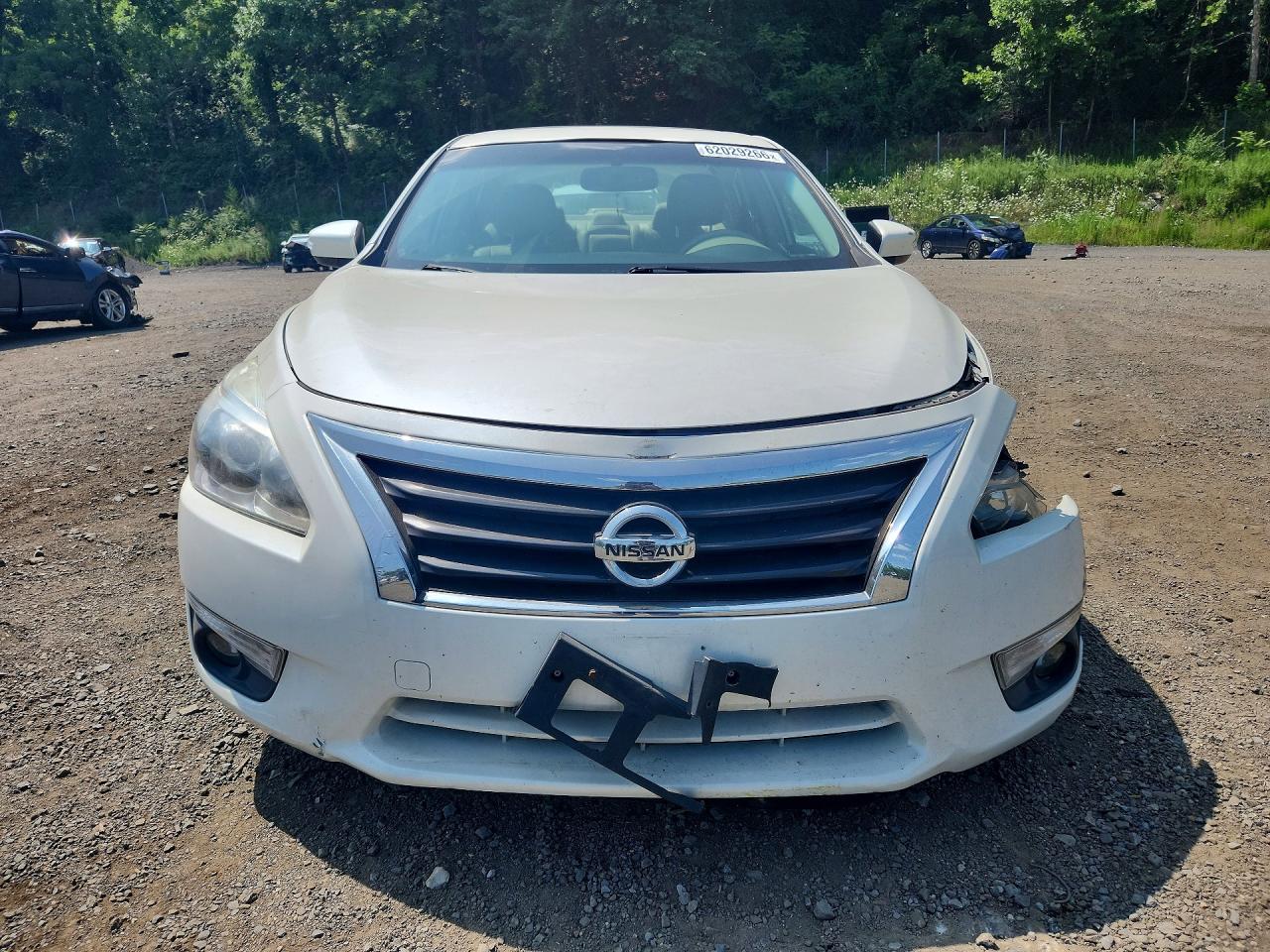 2013 Nissan Altima 2.5 White vin: 1N4AL3AP1DC263066