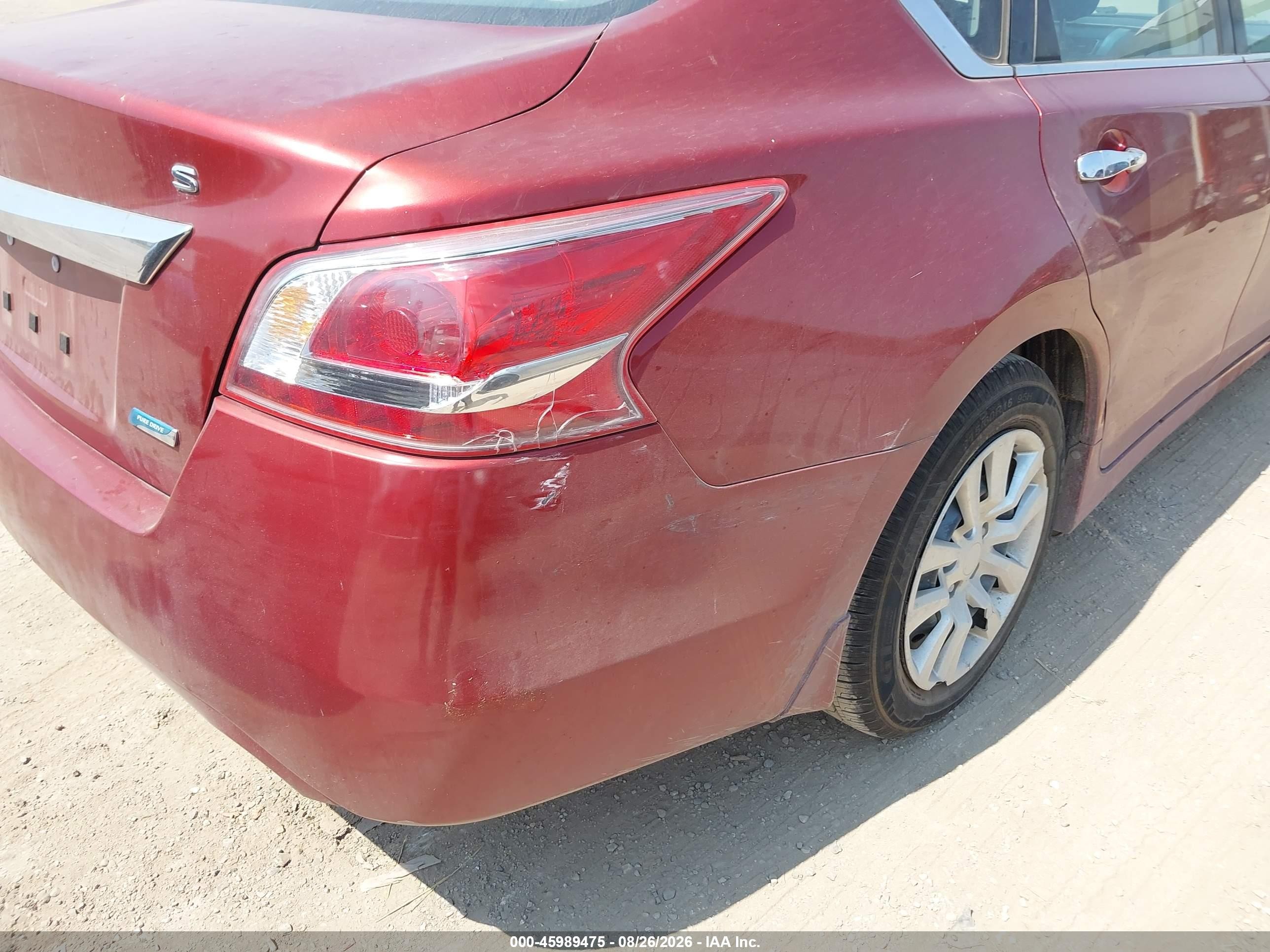2013 Nissan Altima 2.5 S Red vin: 1N4AL3AP1DC264489