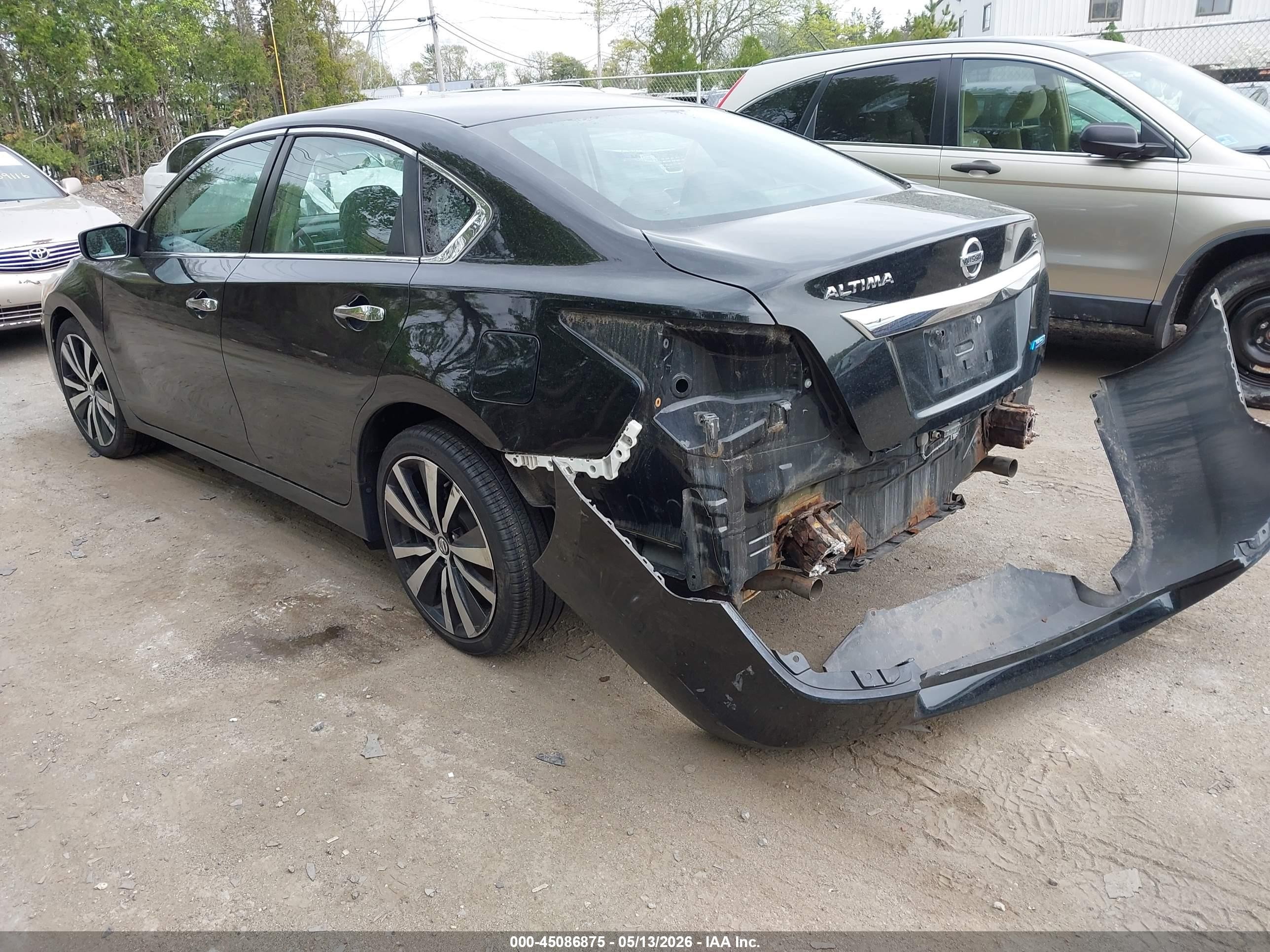 2013 Nissan Altima 2.5 S Black vin: 1N4AL3AP1DC267893