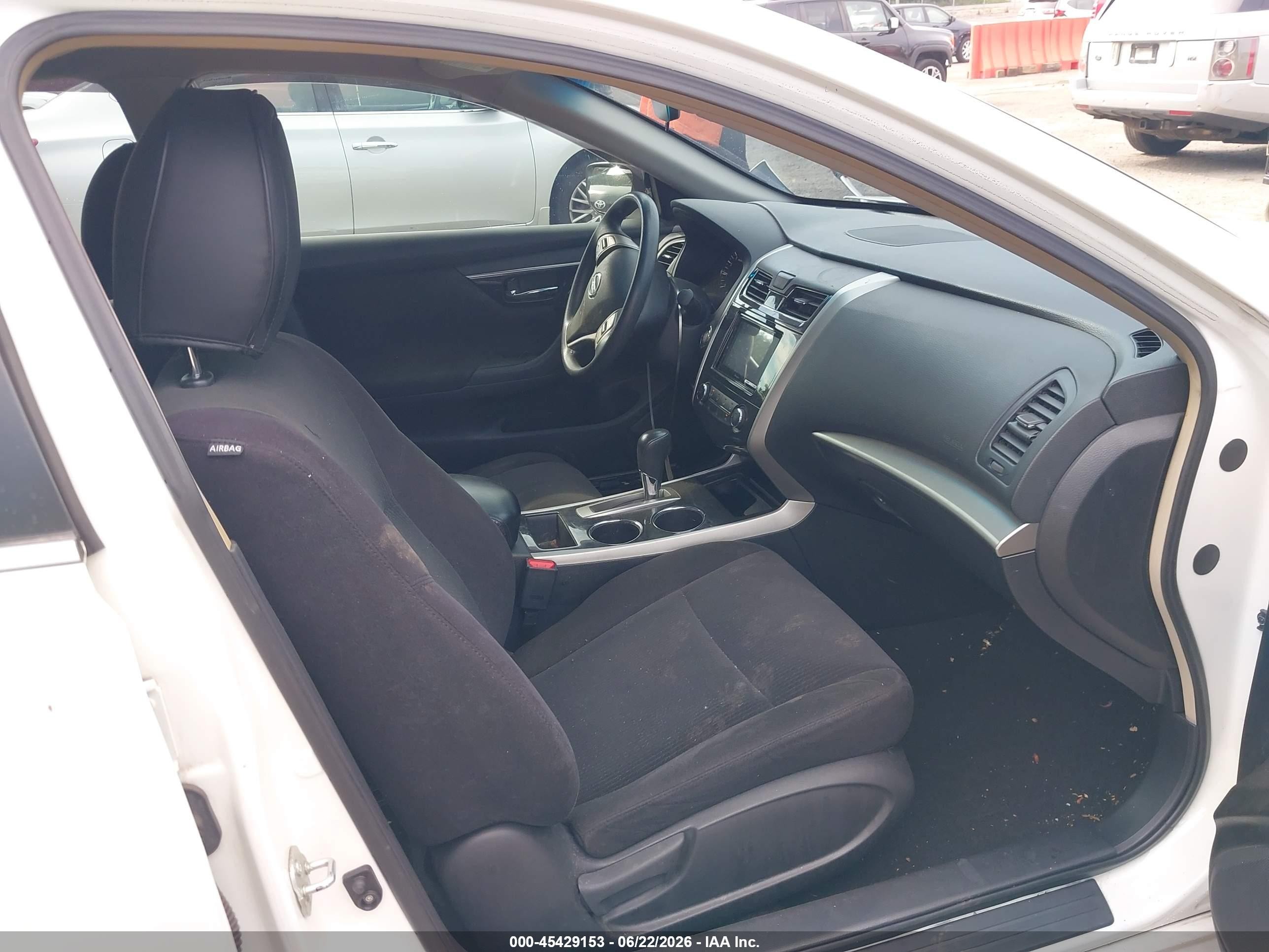 2013 Nissan Altima 2.5 S White vin: 1N4AL3AP1DC904457