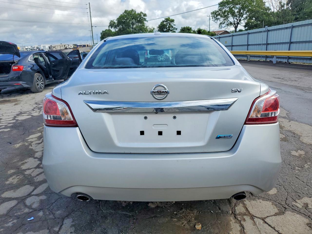 2013 Nissan Altima 2.5 Sv Серебряный vin: 1N4AL3AP1DC907939