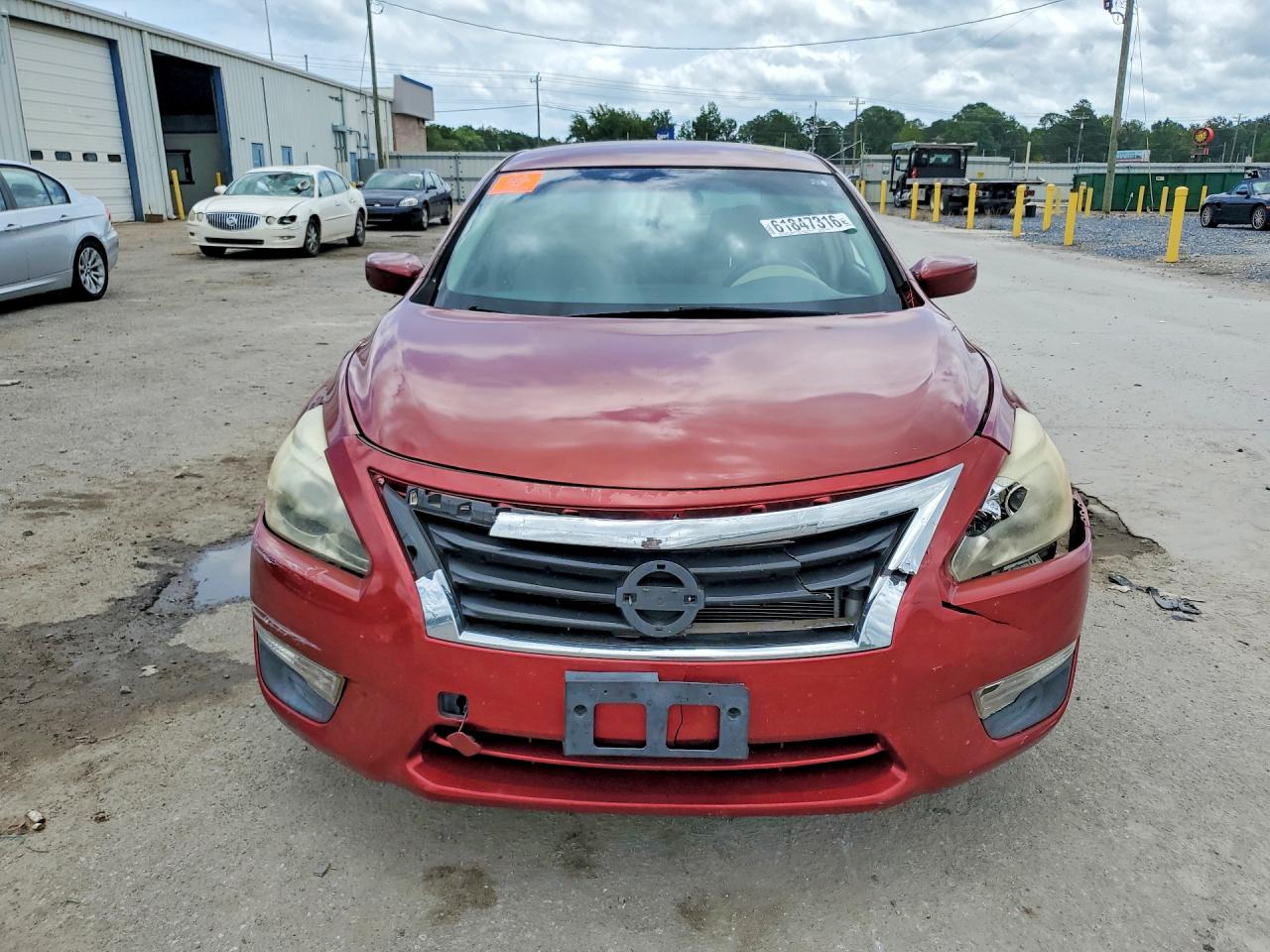 2013 Nissan Altima 2.5 Red vin: 1N4AL3AP1DC909237